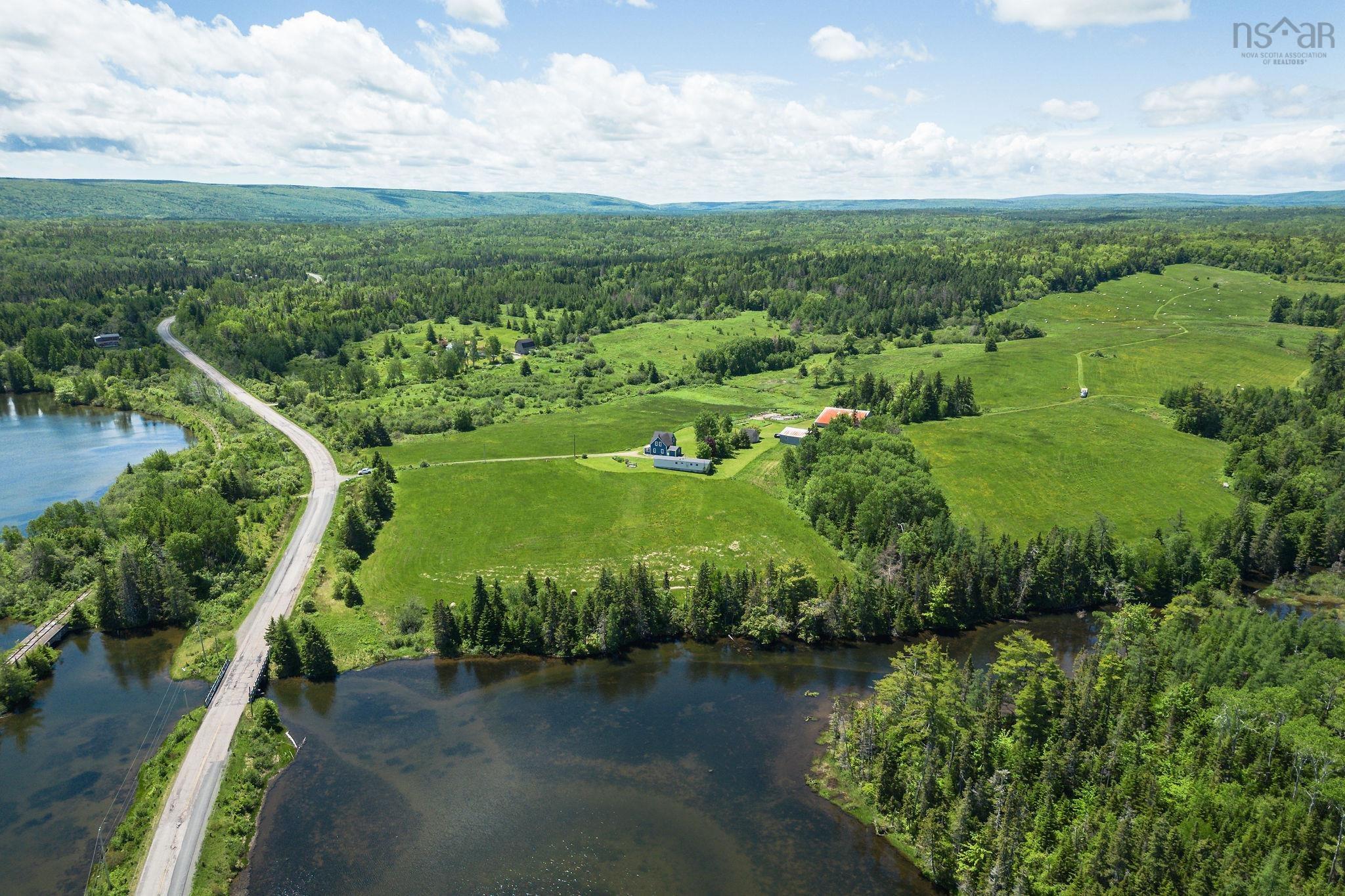 $585,000.00: 10353 Marble Mountain Road, Orangedale