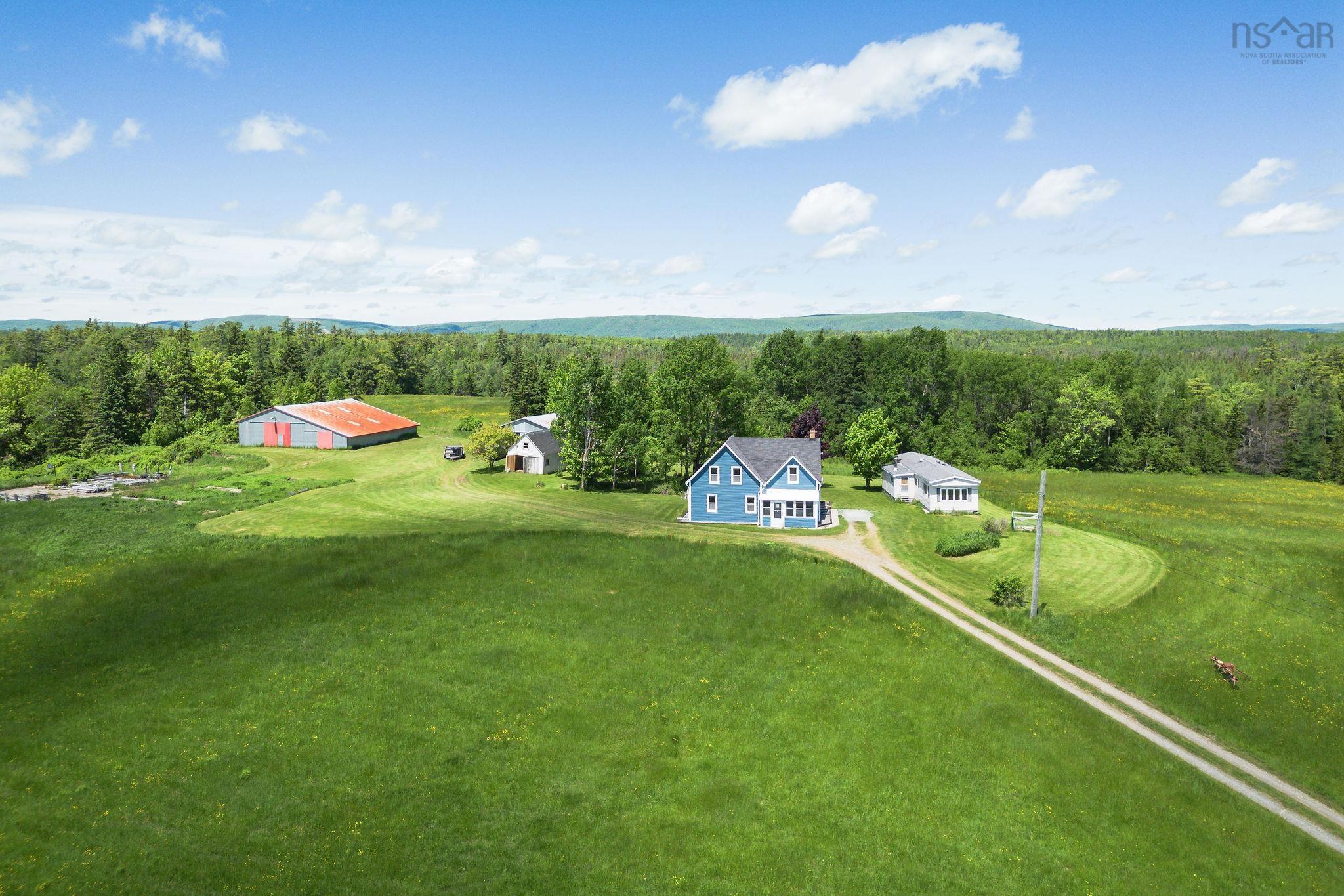 $585,000.00: 10353 Marble Mountain Road, Orangedale