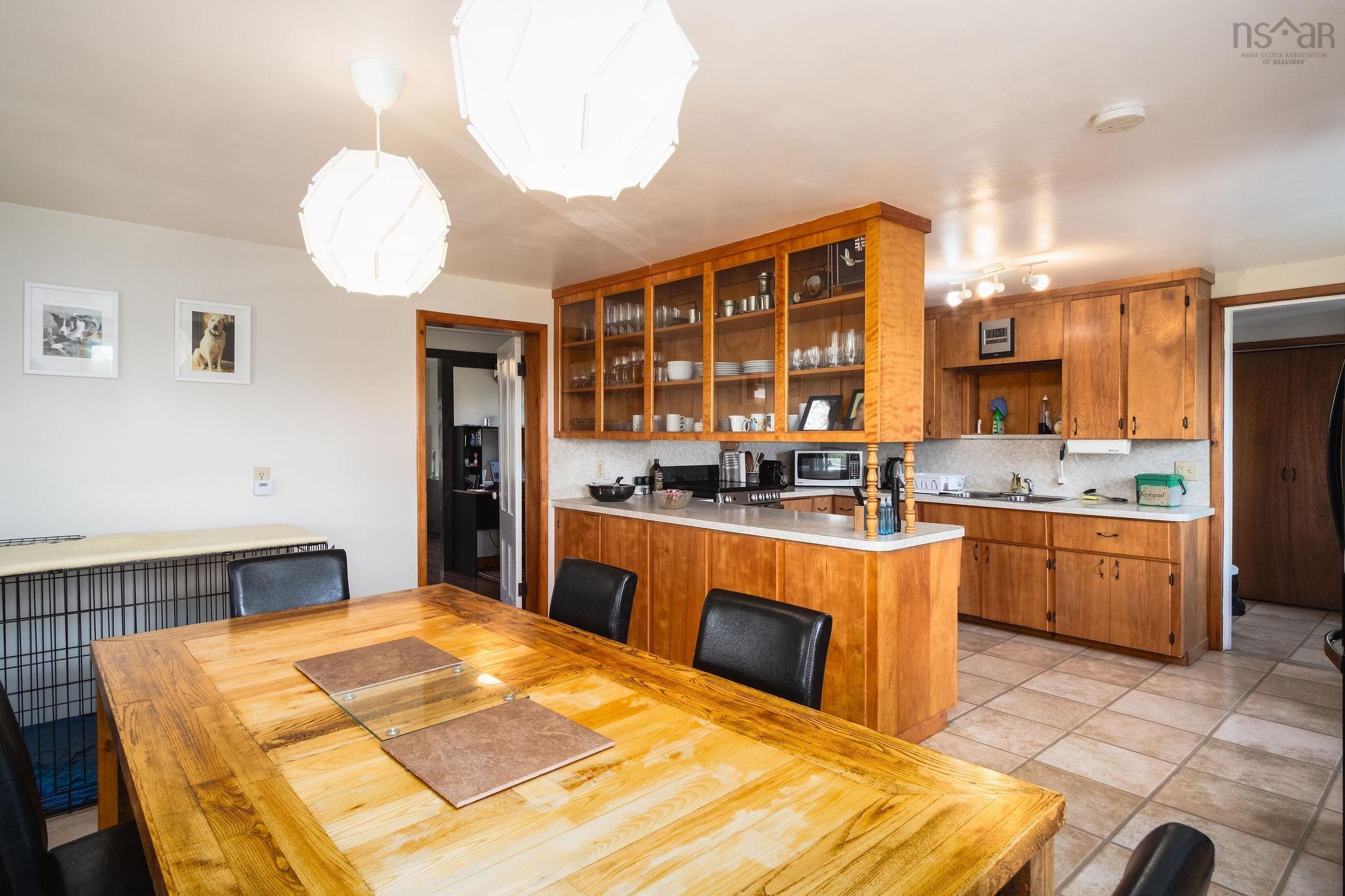 $585,000.00: 10353 Marble Mountain Road, Orangedale