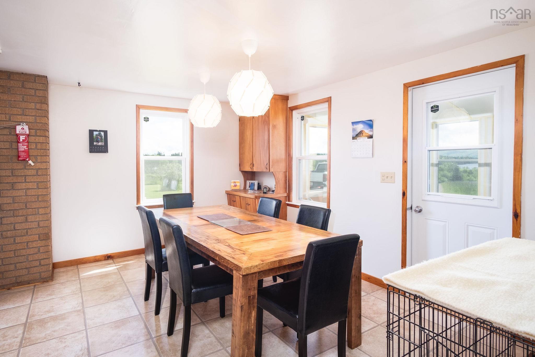 $585,000.00: 10353 Marble Mountain Road, Orangedale