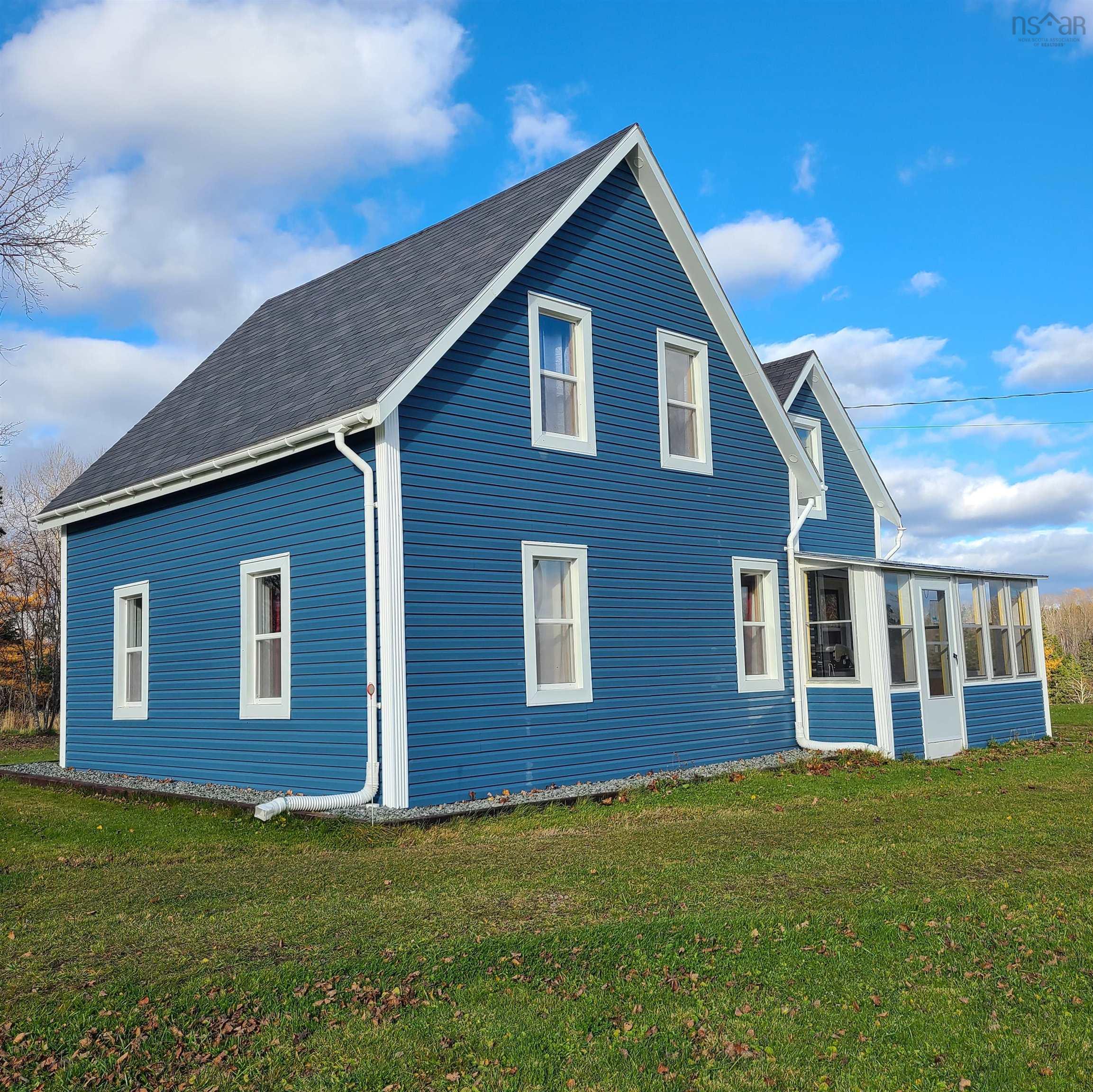 $585,000.00: 10353 Marble Mountain Road, Orangedale