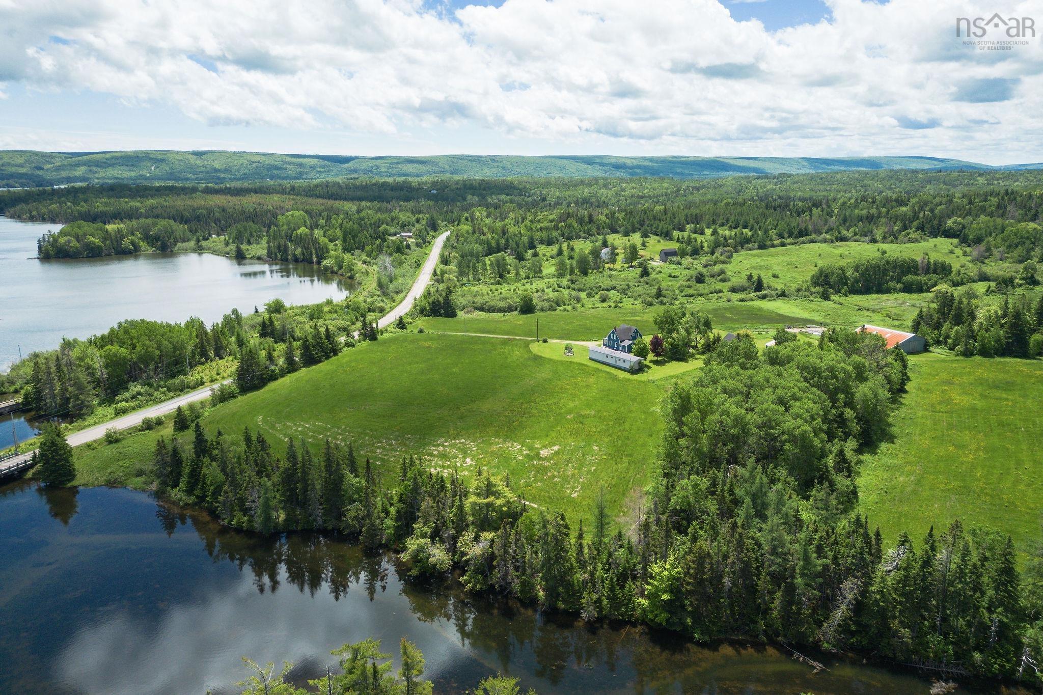 $585,000.00: 10353 Marble Mountain Road, Orangedale