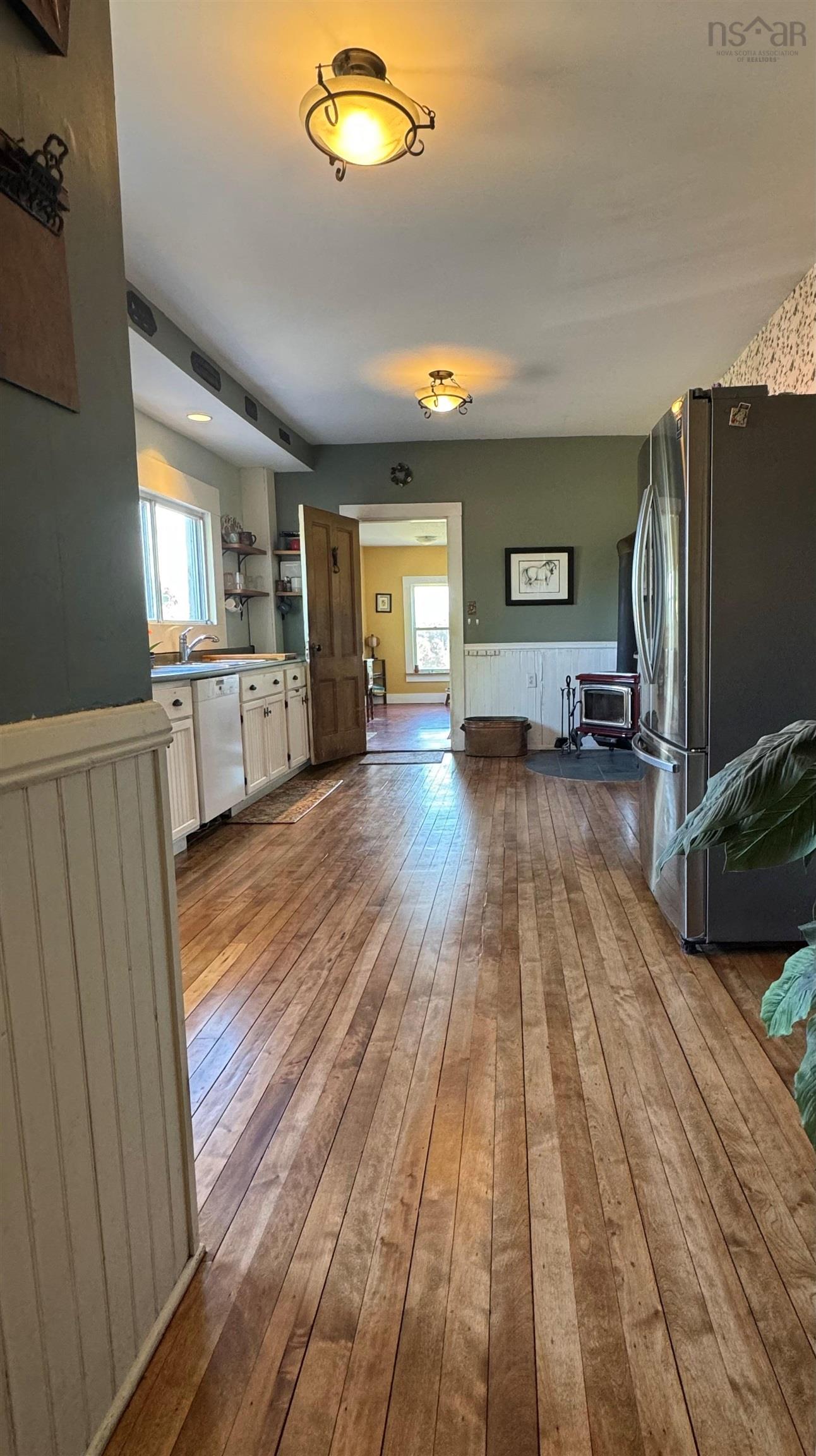 $1,295,000.00: 922 Bains Road, Sheffield Mills