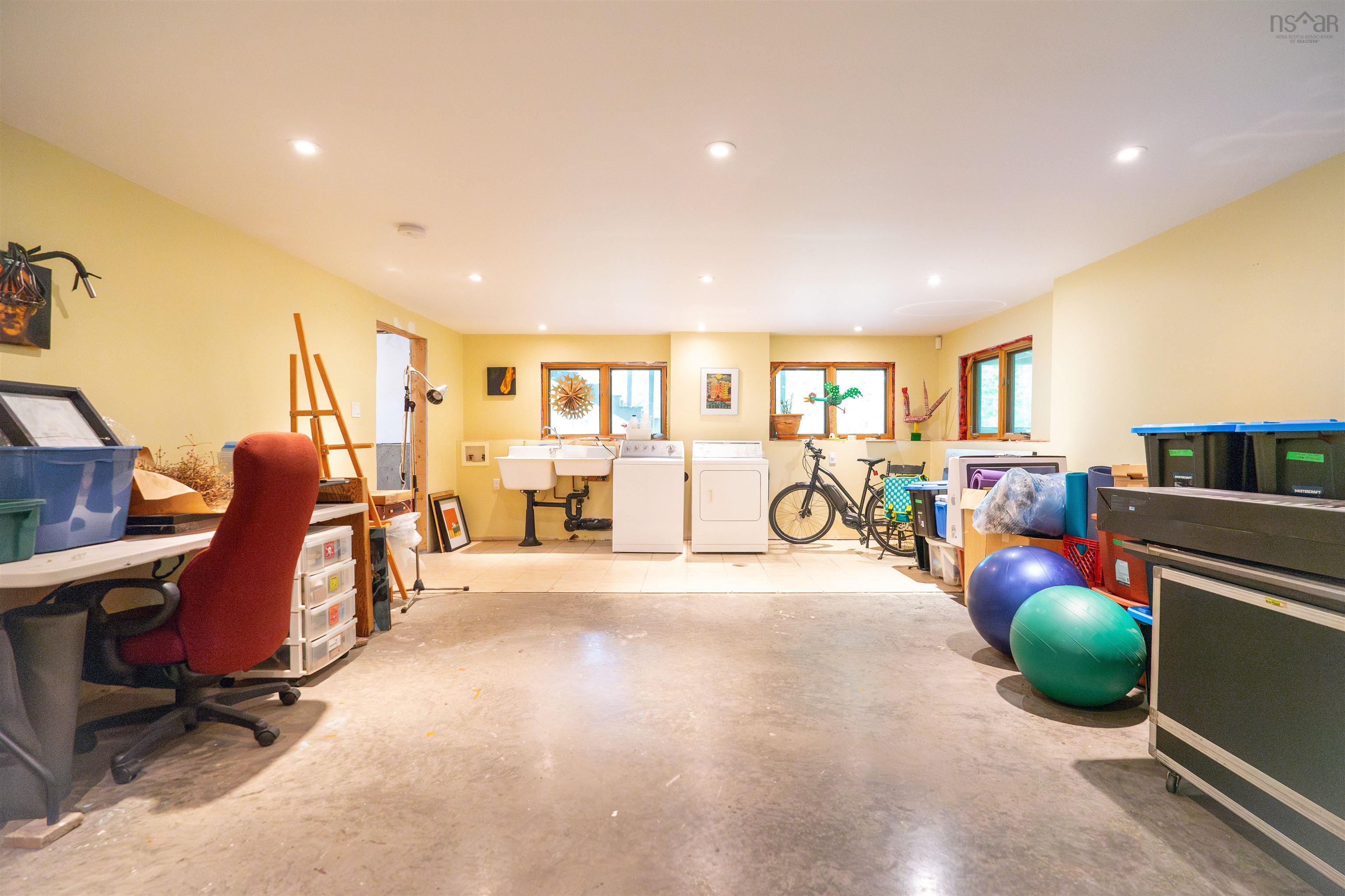 $825,000.00: 356 Davison Street, Forest Hill