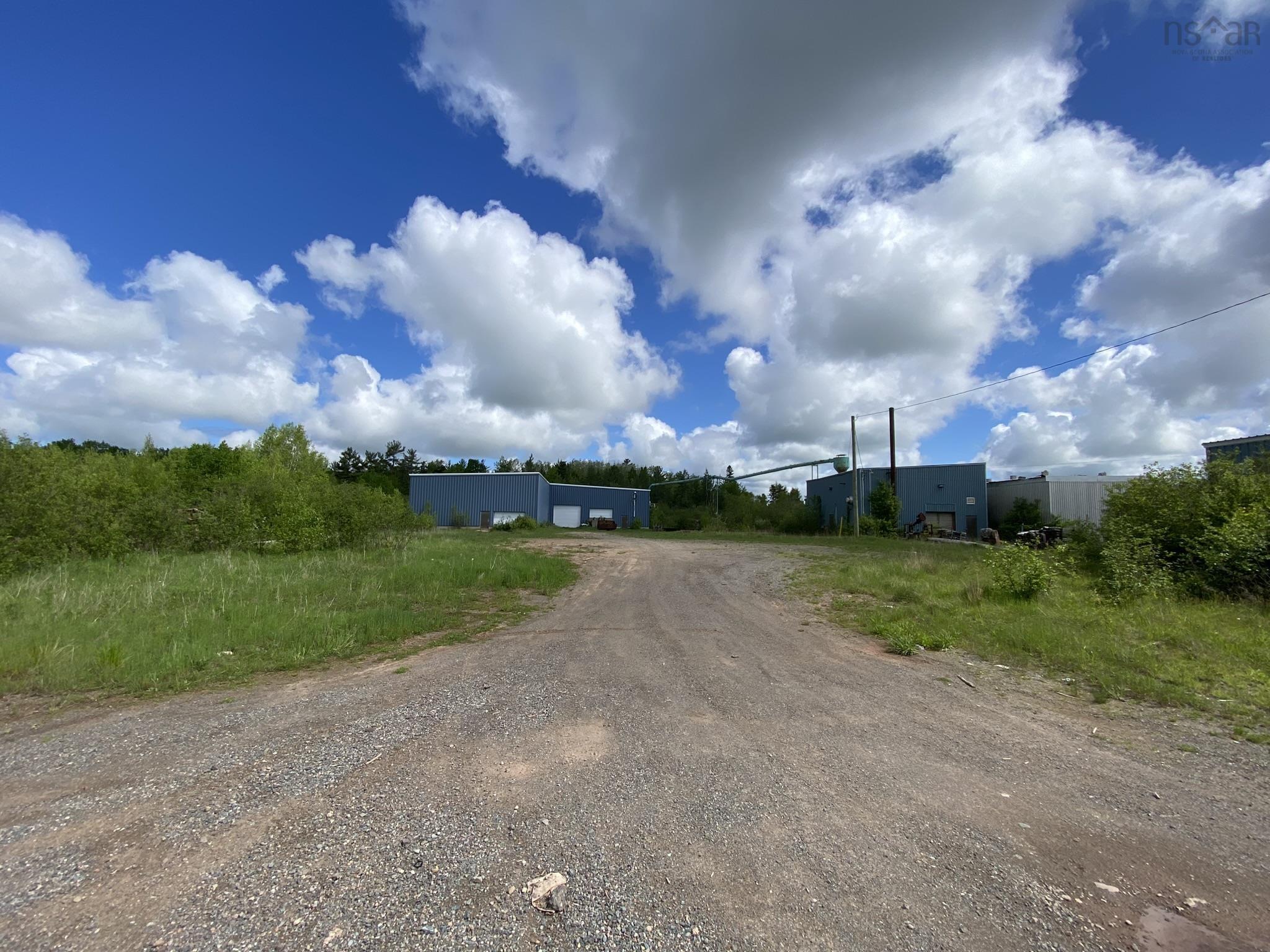 $1,300,000.00: 63 Emerson White Loop, North Noel Road