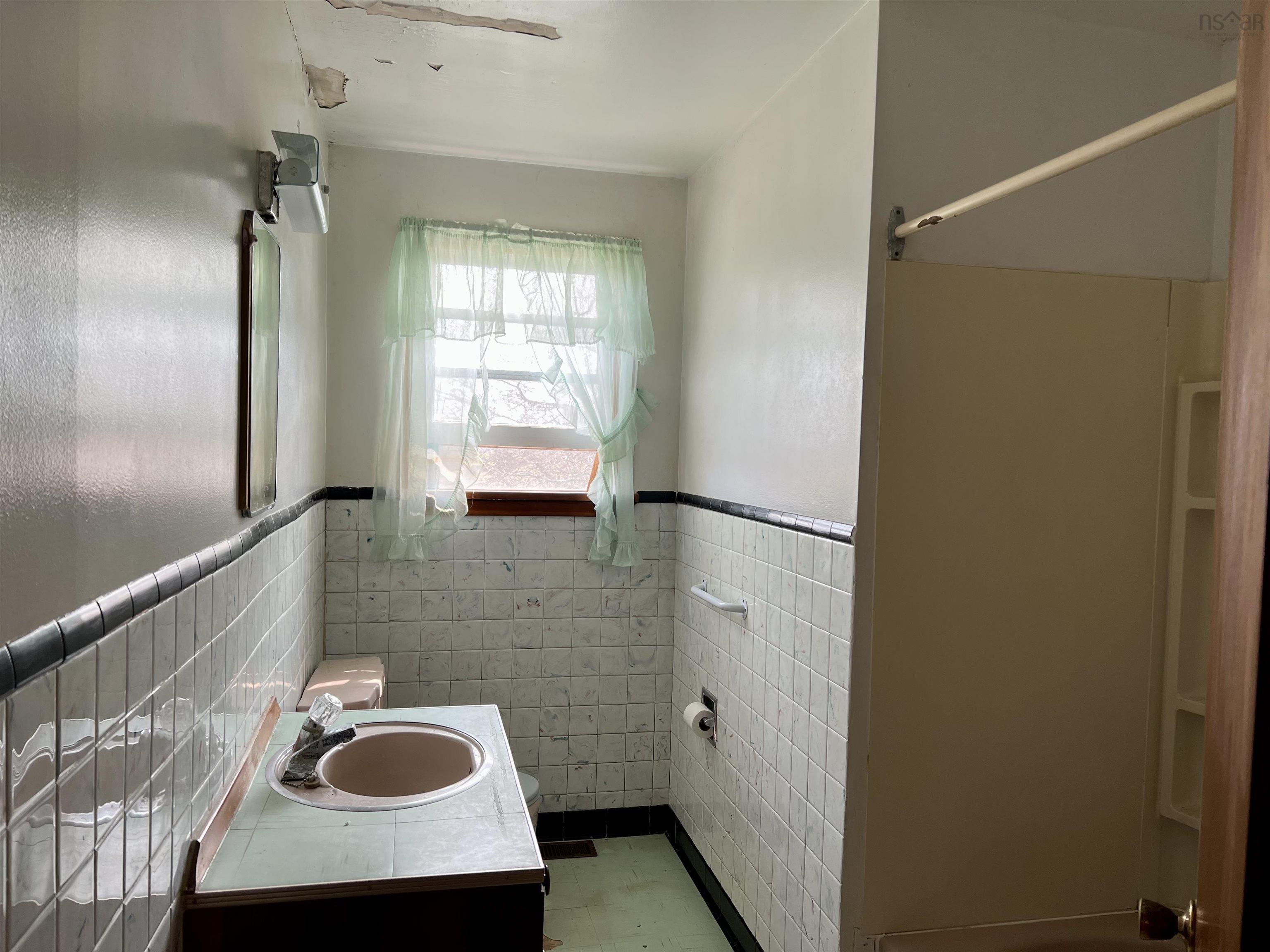 $170,000.00: 4526 Highway 7, Spanish Ship Bay