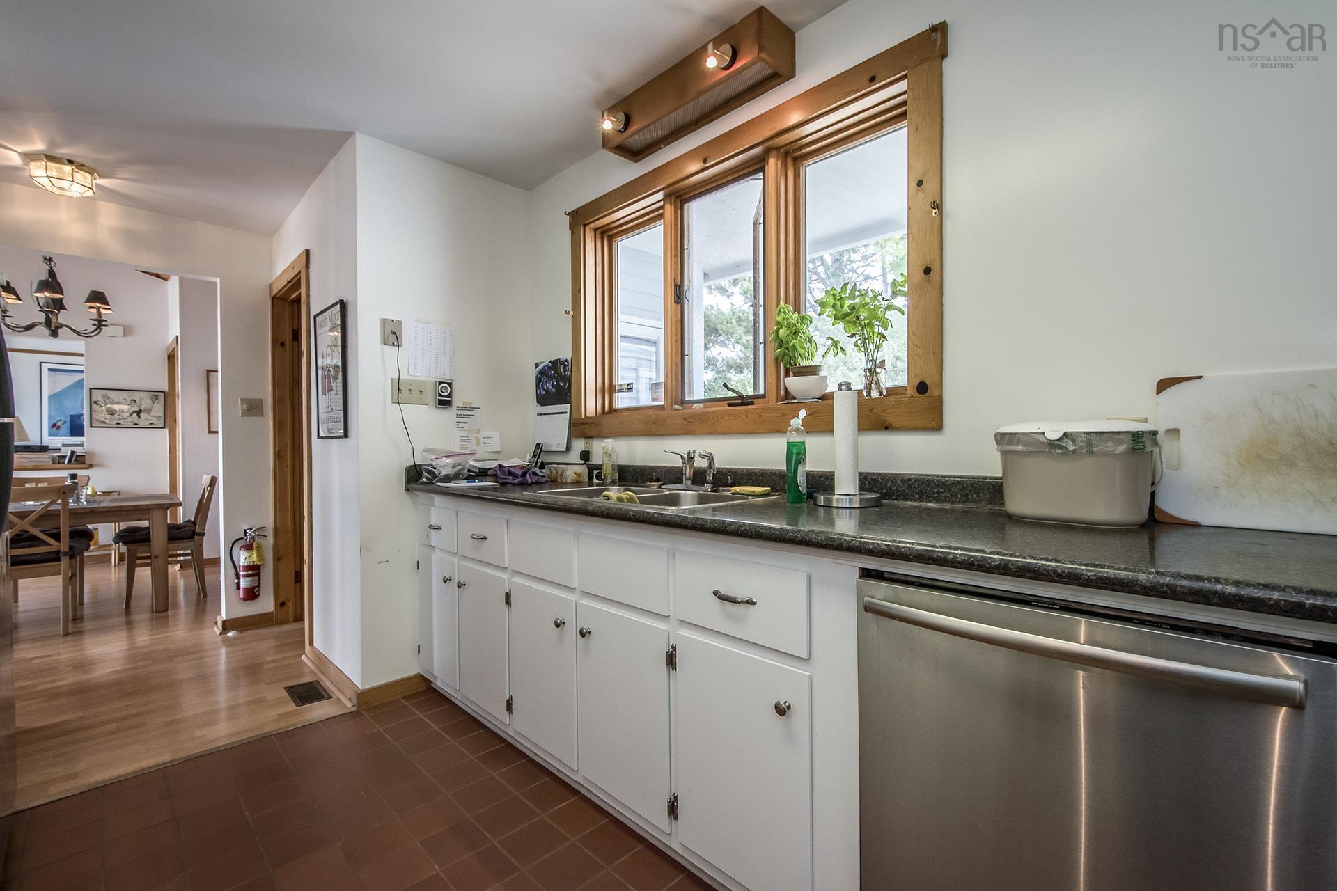$1,200,000.00: 68 Murry Road, Martins Point