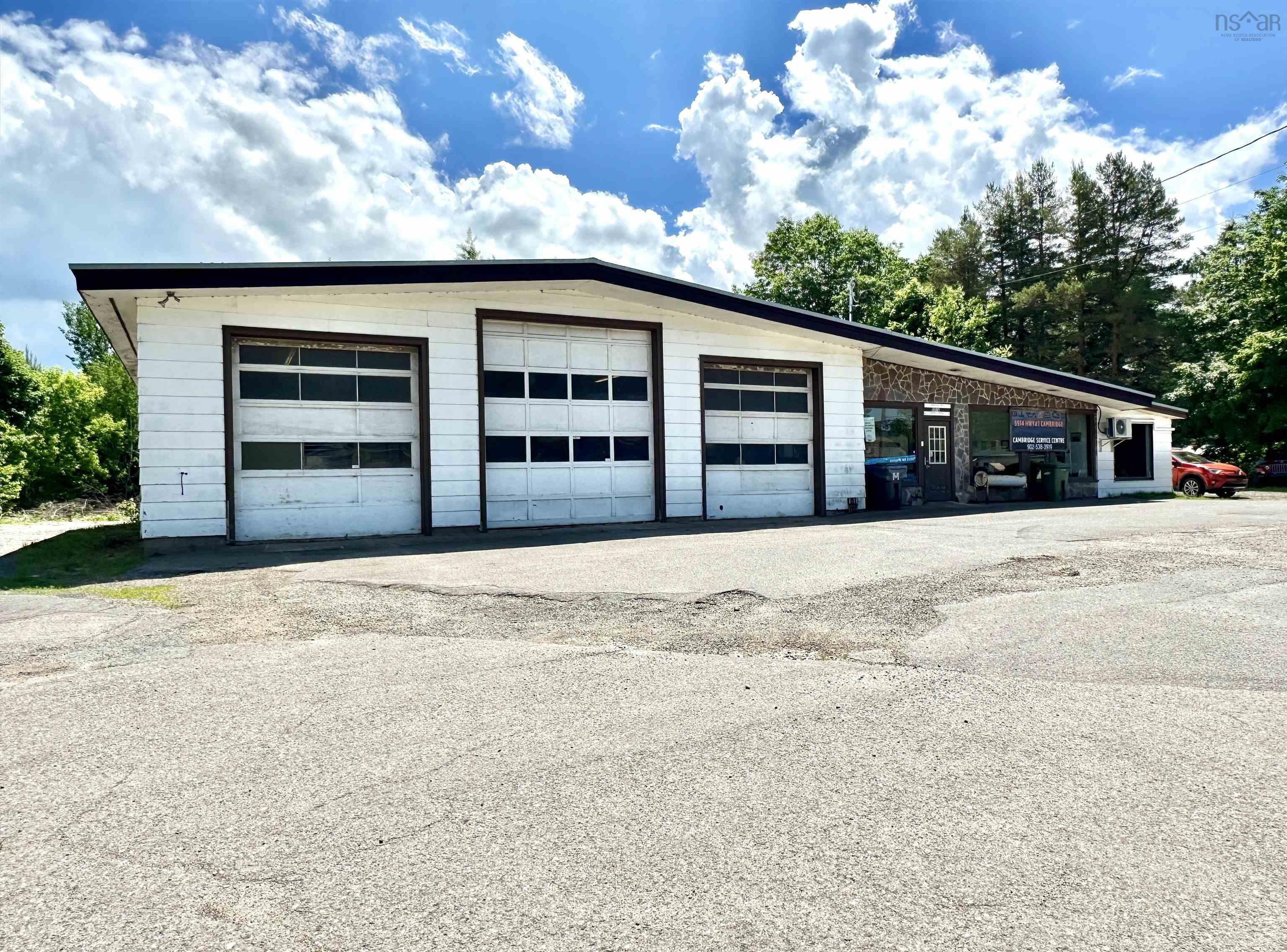 $649,900.00: 5914 Highway 1, Cambridge