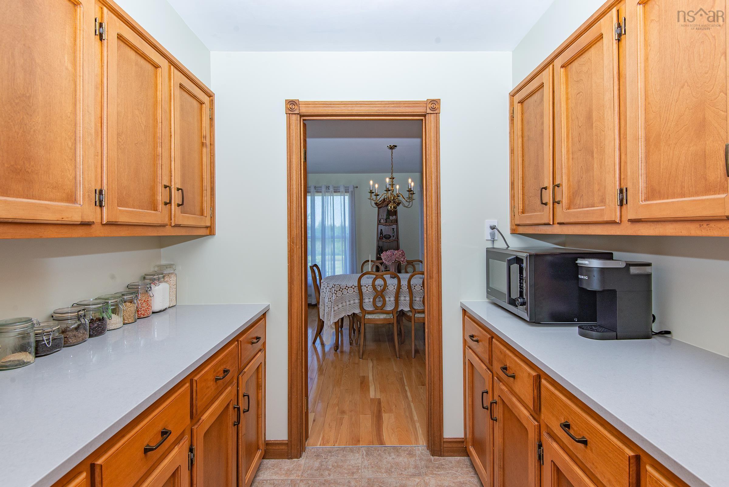 $899,000.00: 532 Saulnierville Road, Saulnierville Station