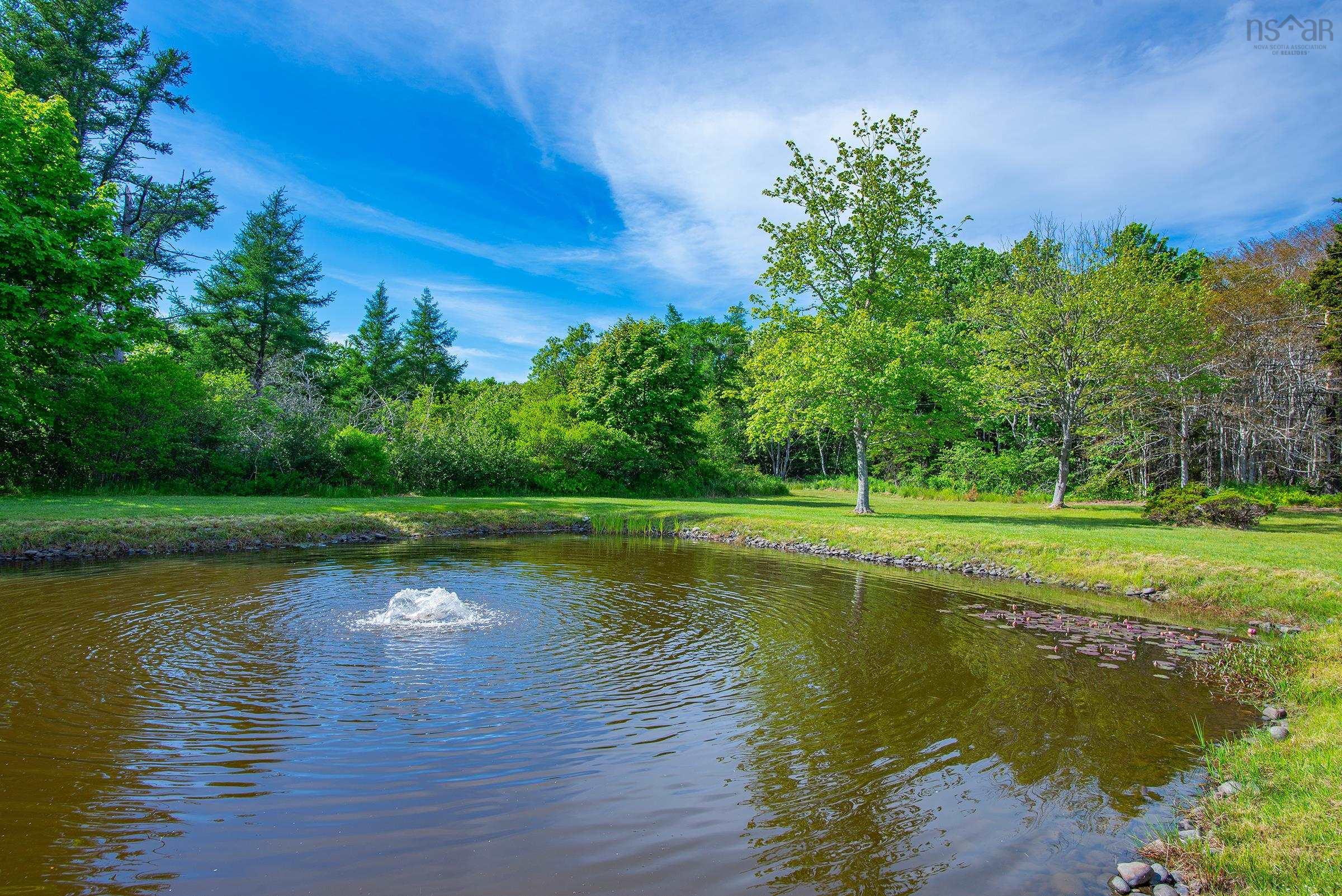 $899,000.00: 532 Saulnierville Road, Saulnierville Station