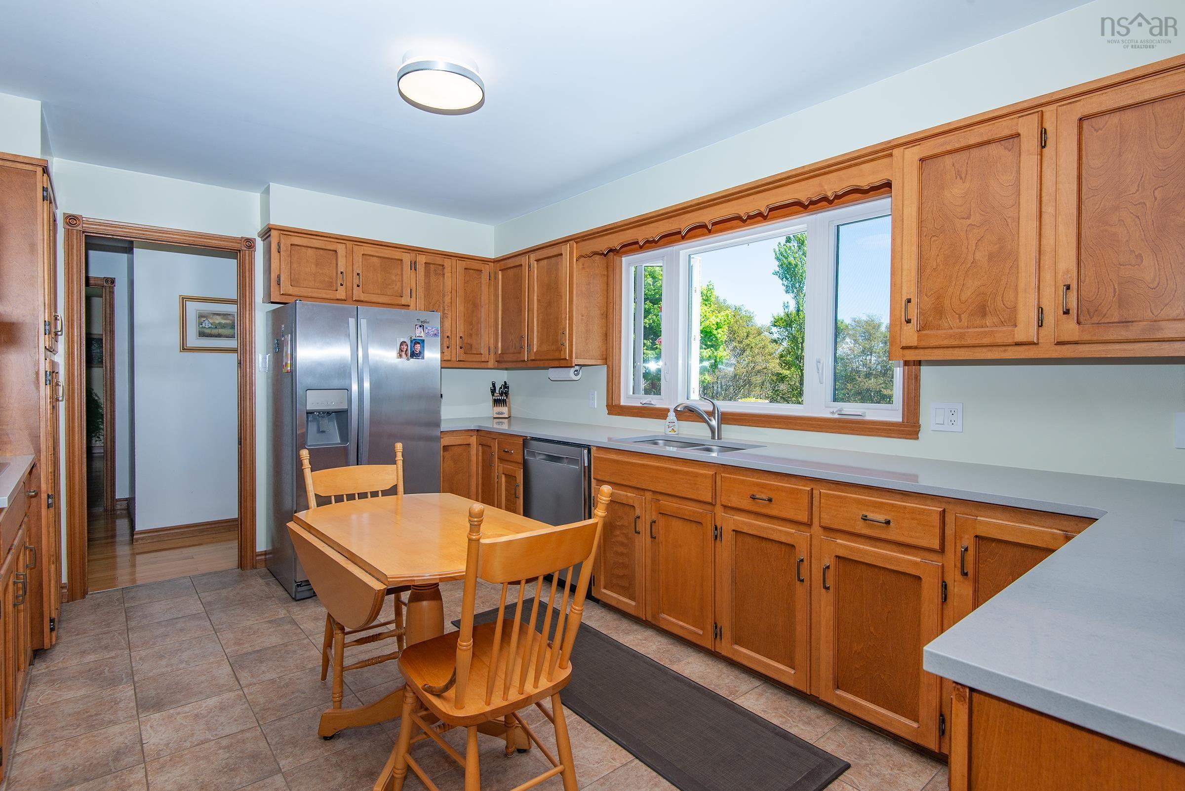 $899,000.00: 532 Saulnierville Road, Saulnierville Station