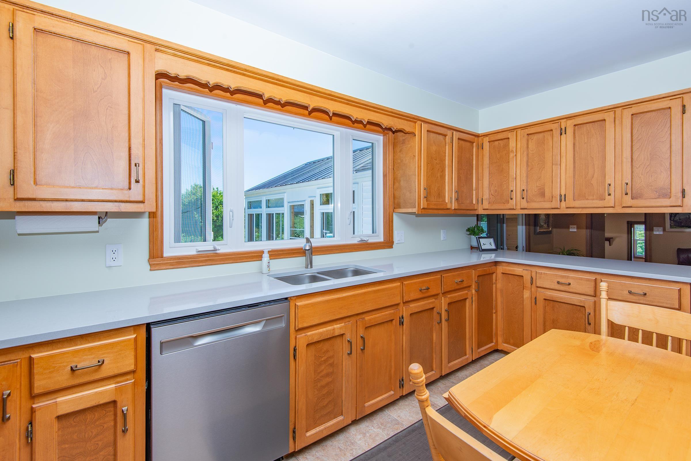 $899,000.00: 532 Saulnierville Road, Saulnierville Station