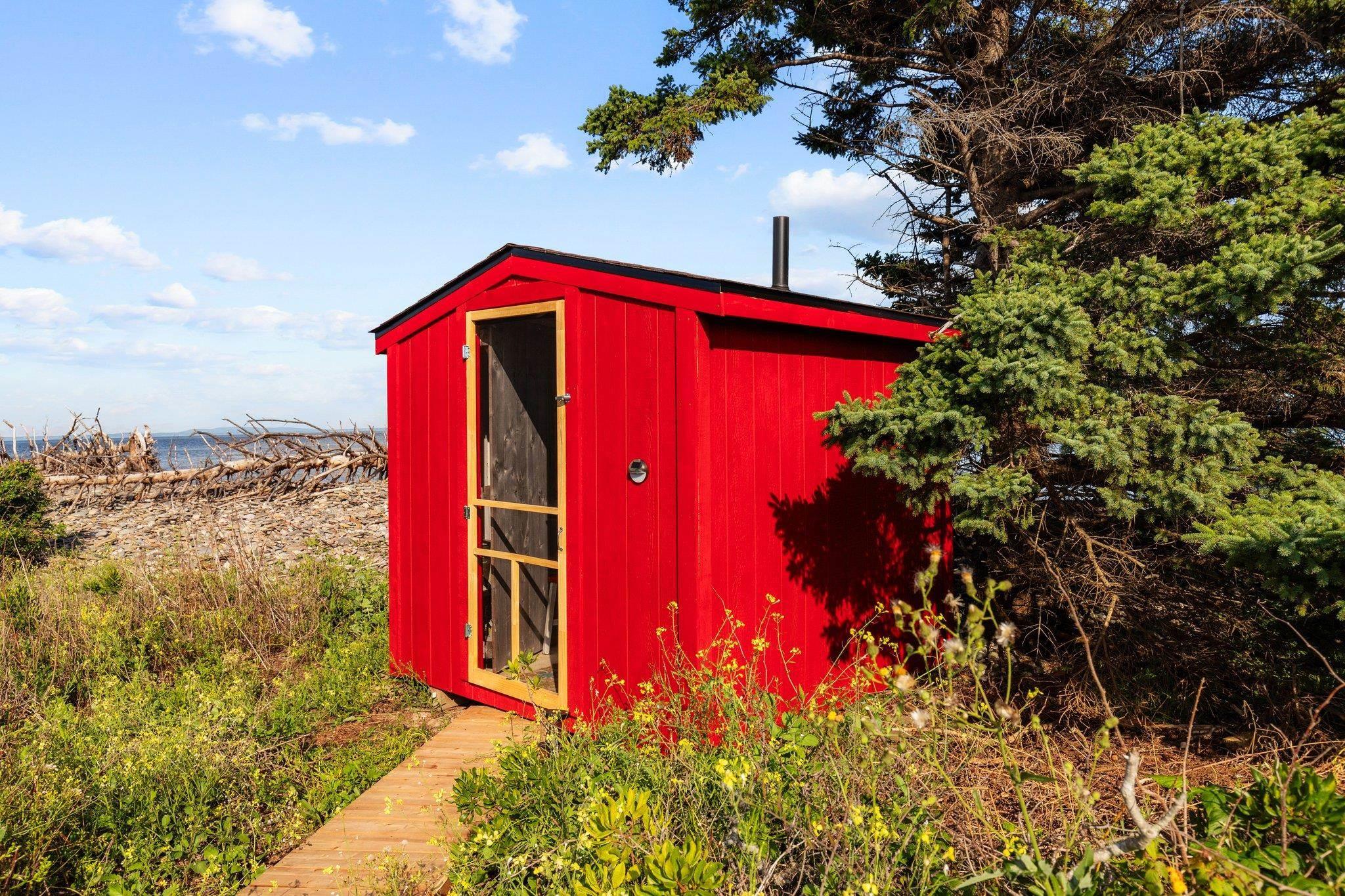 Spectacle Island 
