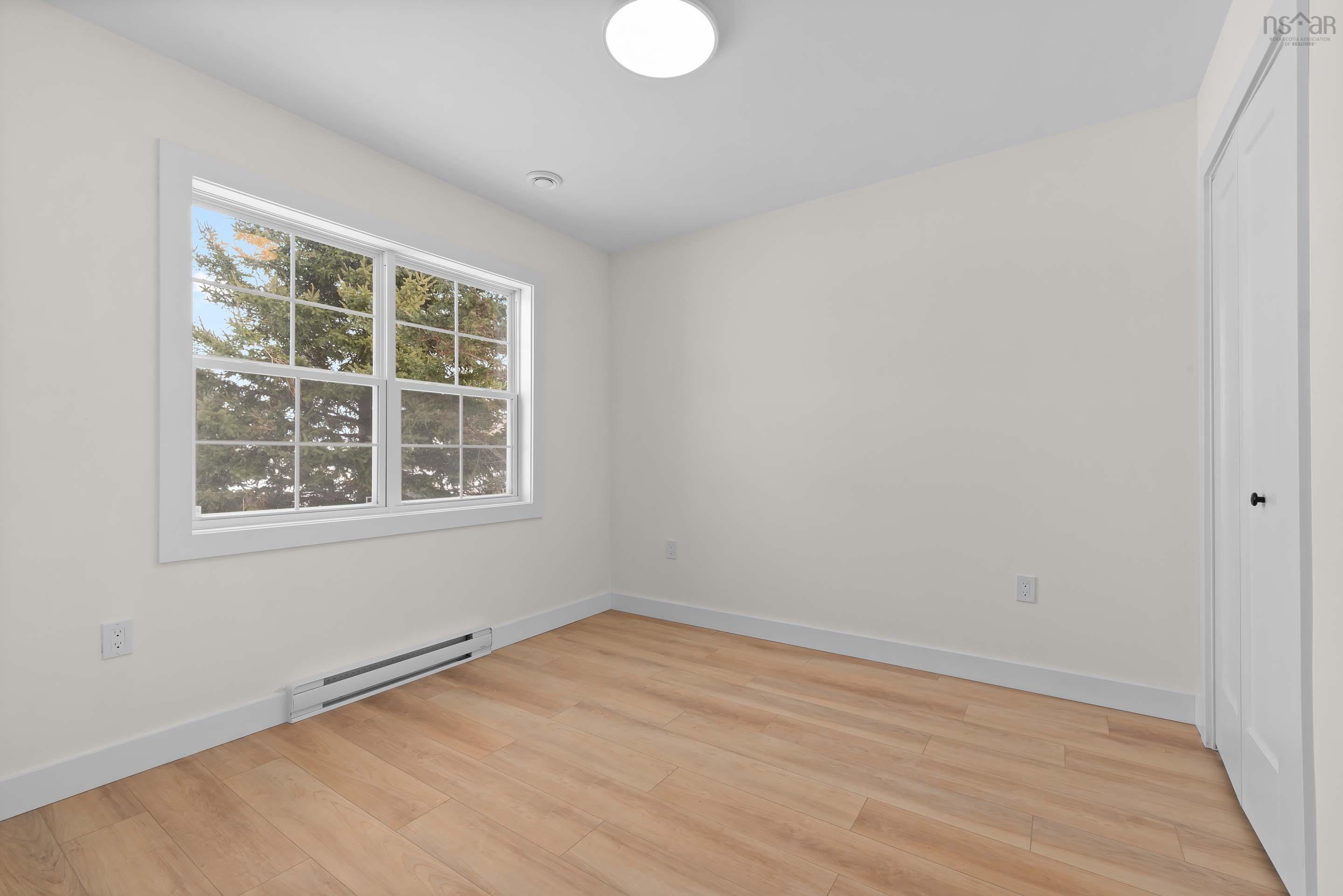 $375,000.00: 13675 Highway #1, Hants Border