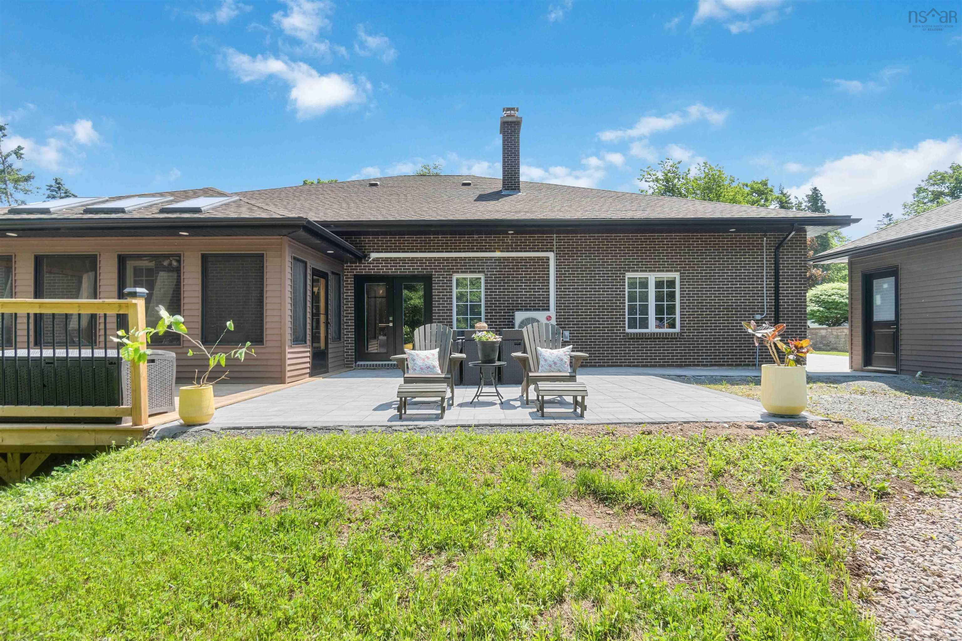 13 Fielding Avenue 