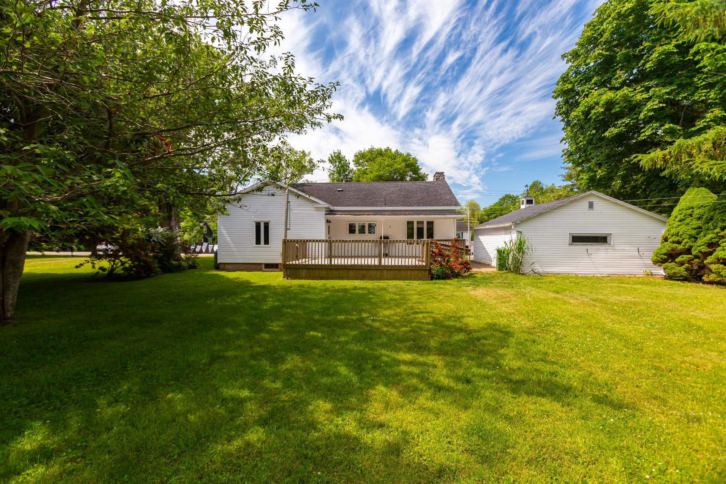 $435,000.00: 726 St George Street, Annapolis Royal