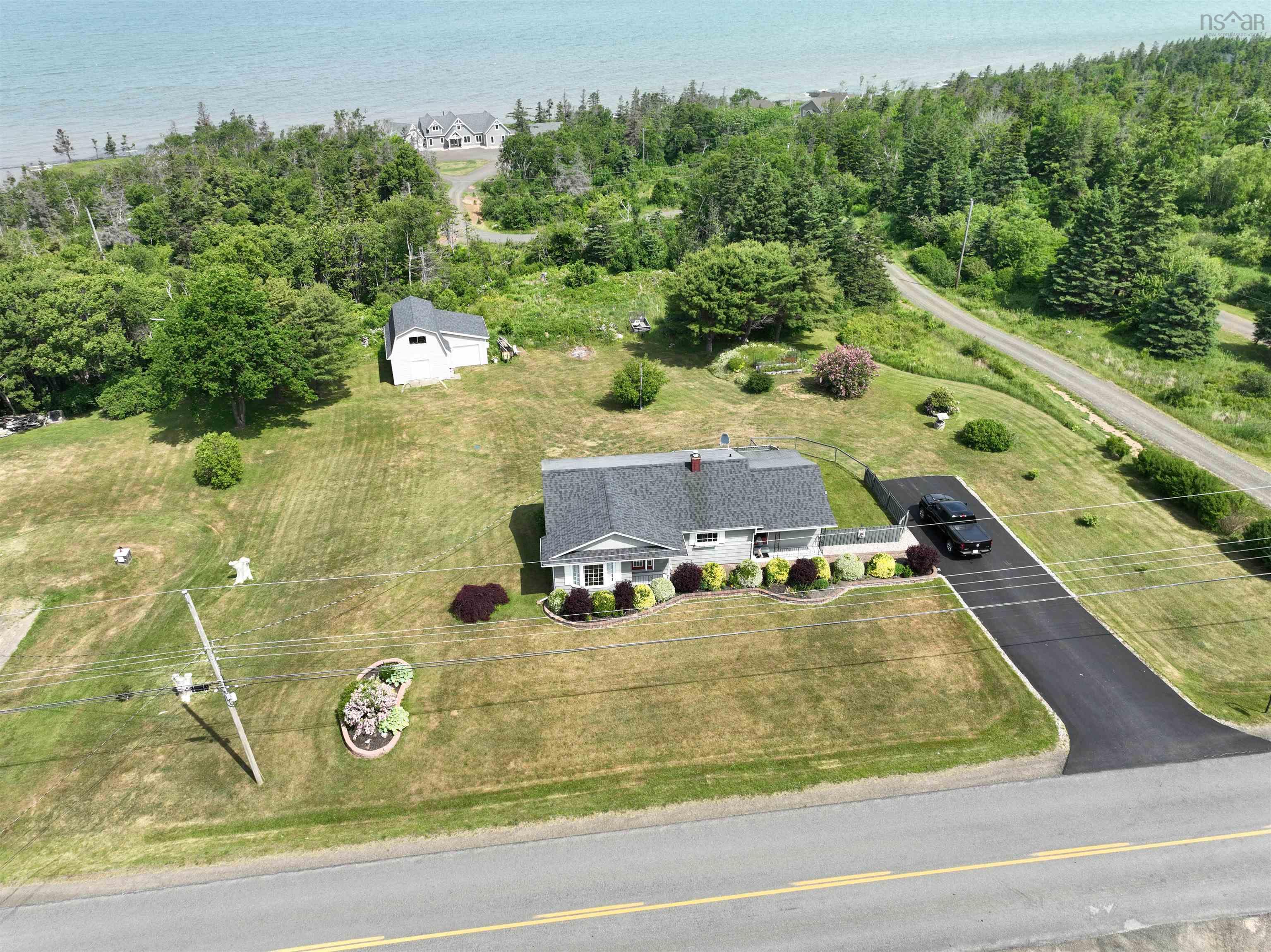 $324,900.00: 5191 Shore Road W, Parkers Cove