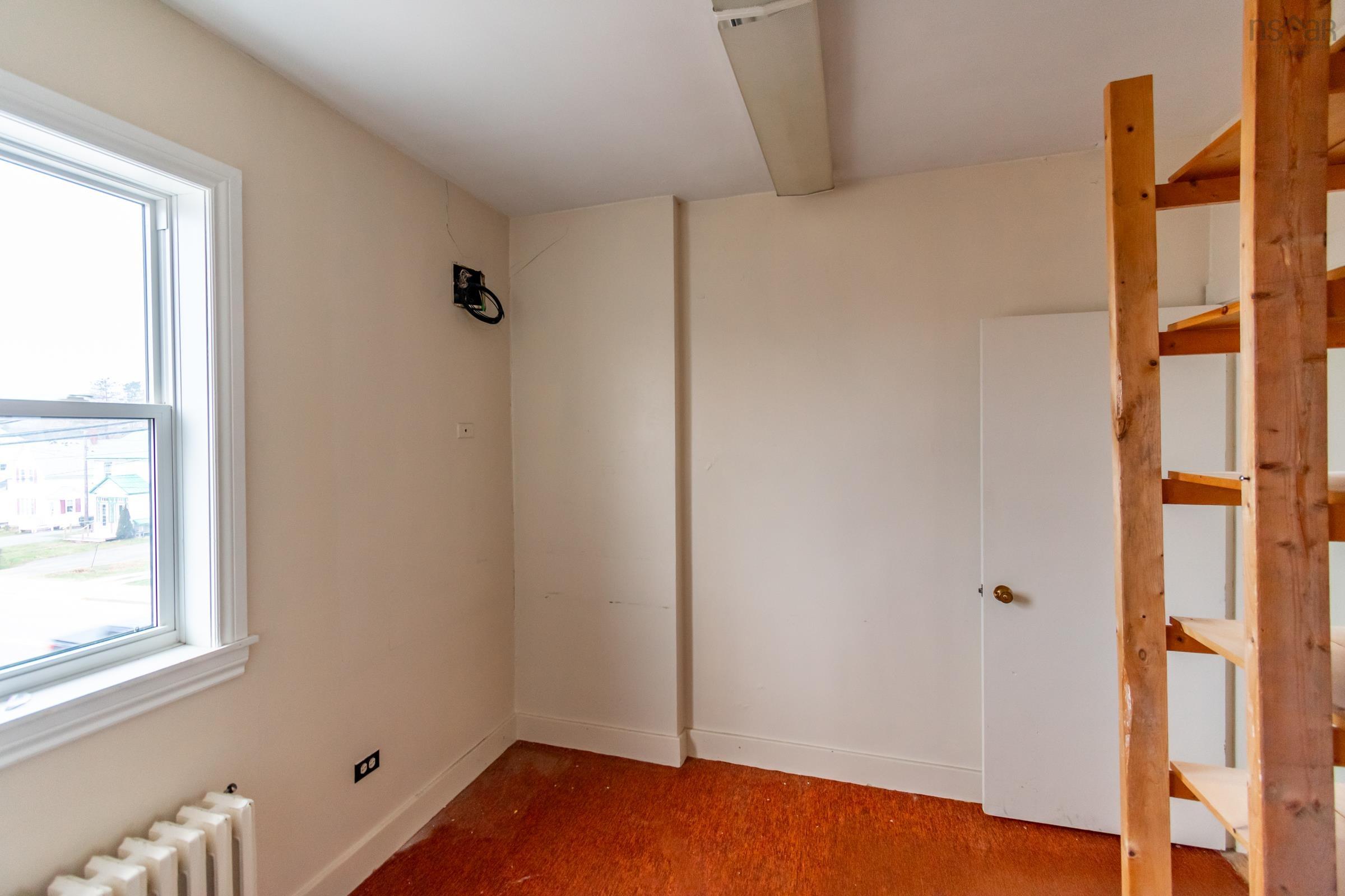 $270,000.00: 3 Queen Street, Bridgetown