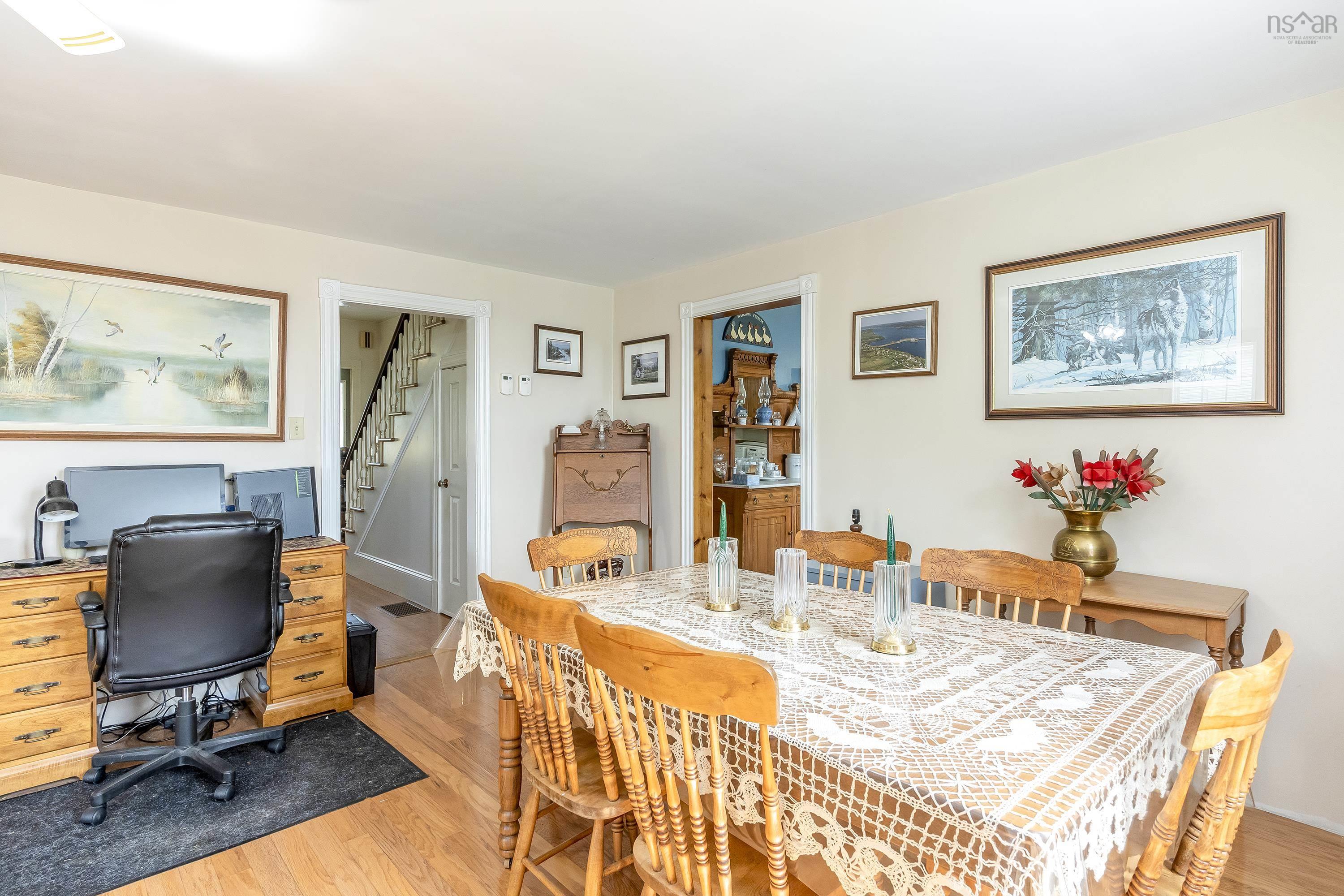 $650,000.00: 5454 Granville Road, Granville Ferry