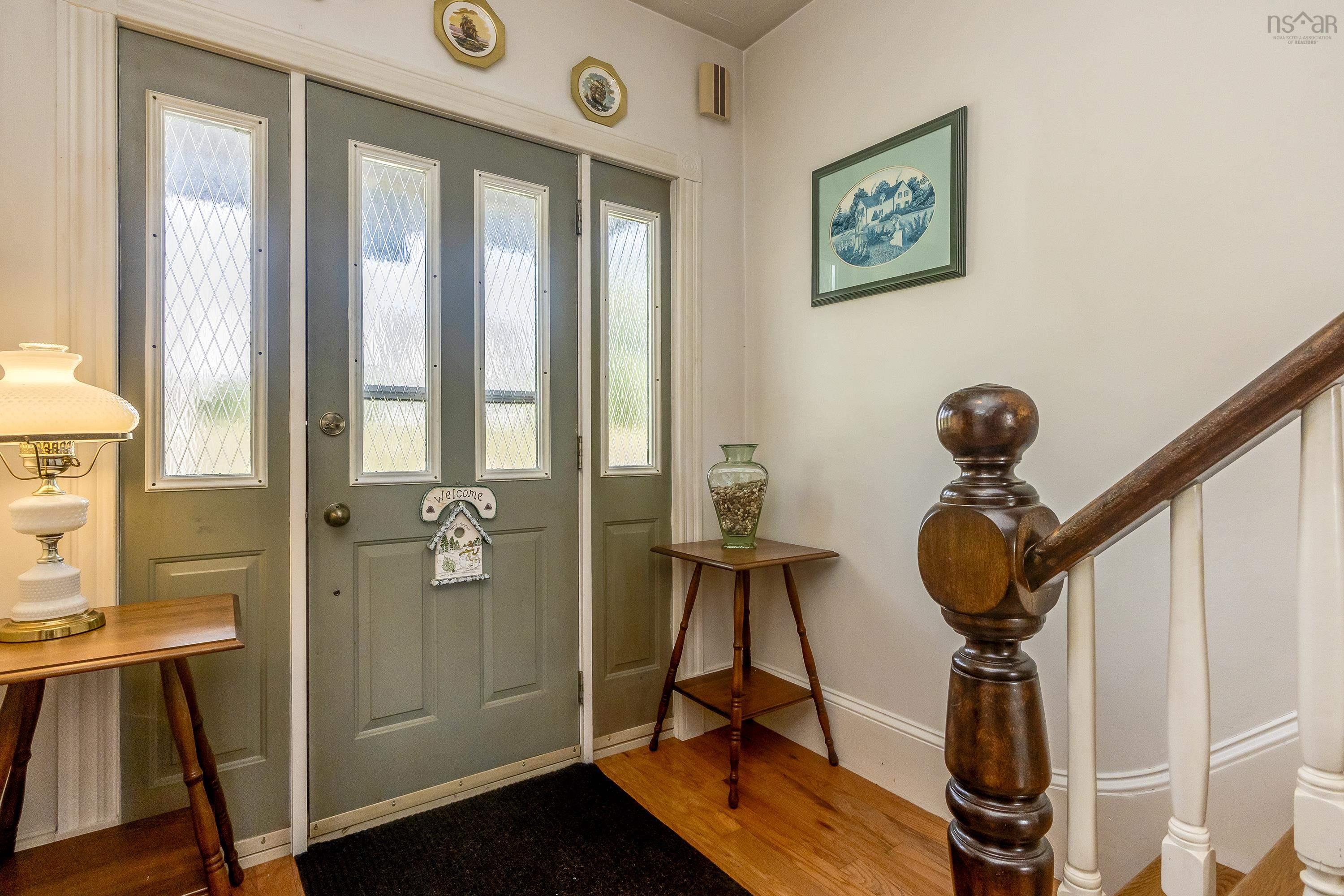 $650,000.00: 5454 Granville Road, Granville Ferry