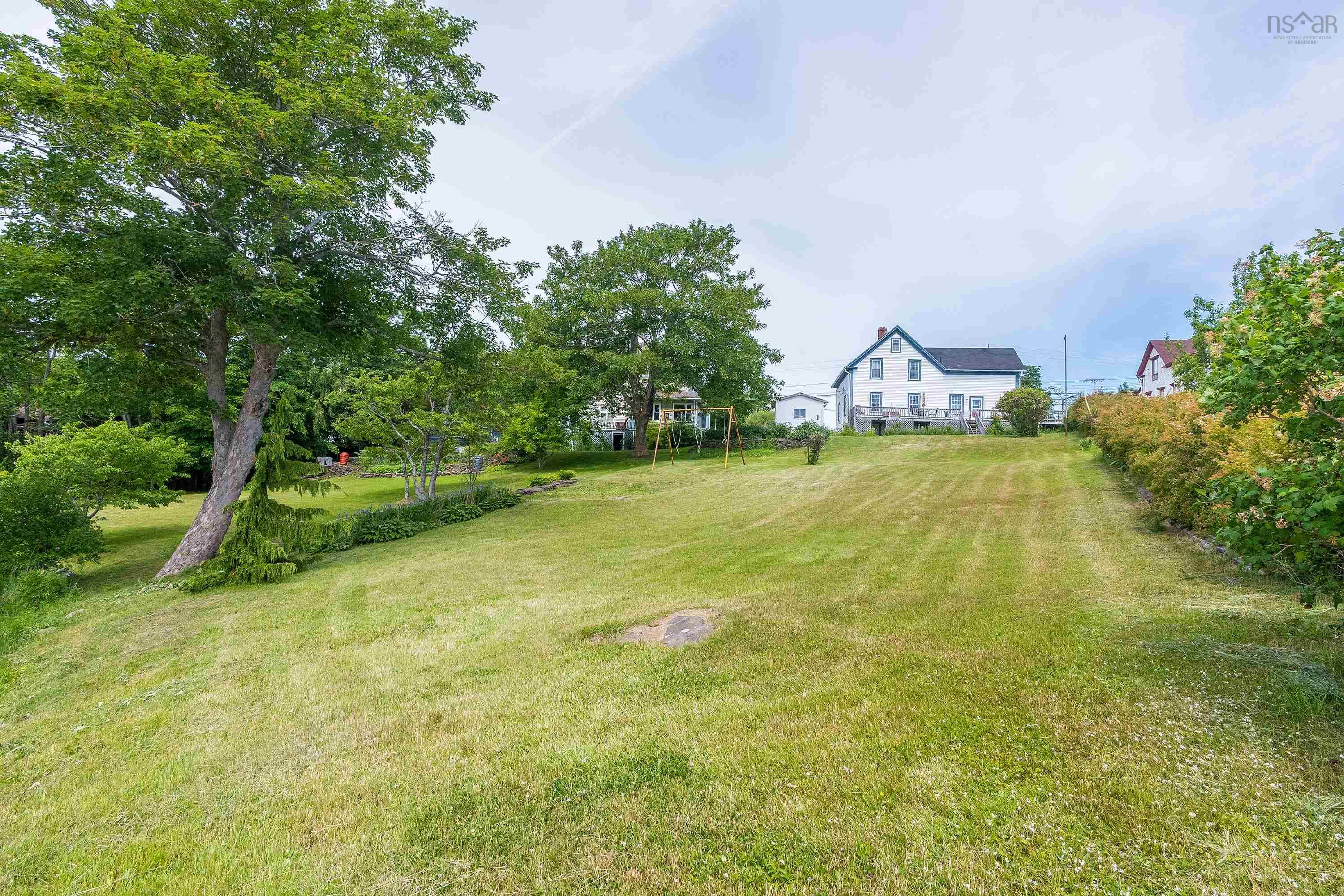 $650,000.00: 5454 Granville Road, Granville Ferry