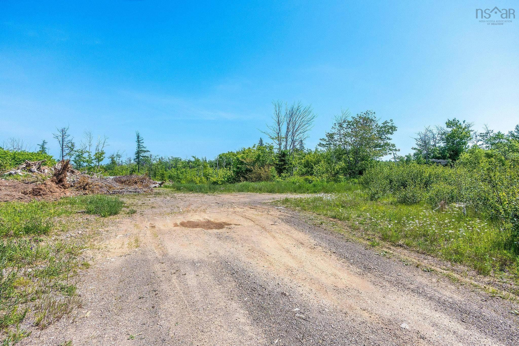 $1,400,000.00: 769 Culloden Road, Mount Pleasant