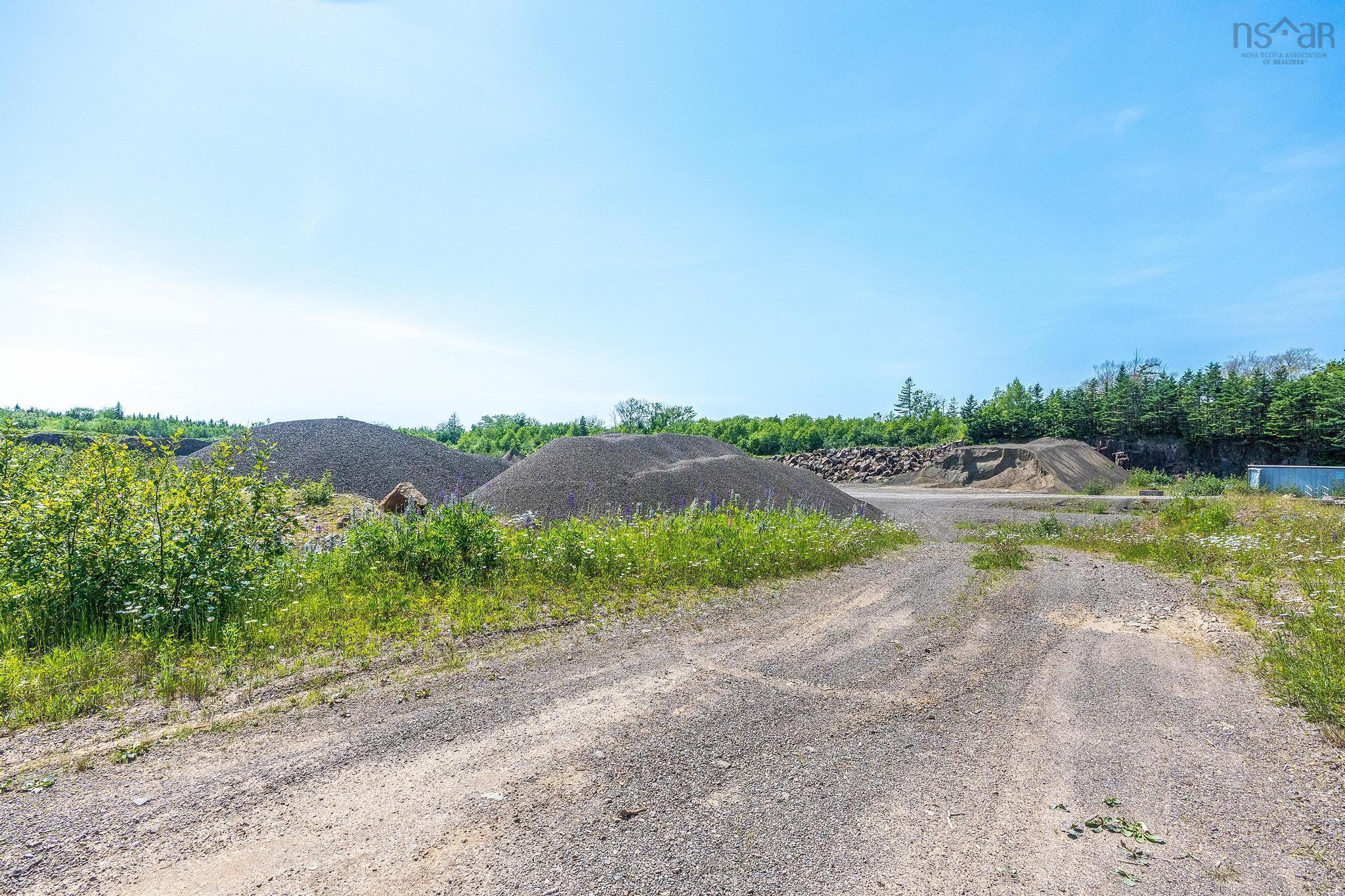 $1,400,000.00: 769 Culloden Road, Mount Pleasant