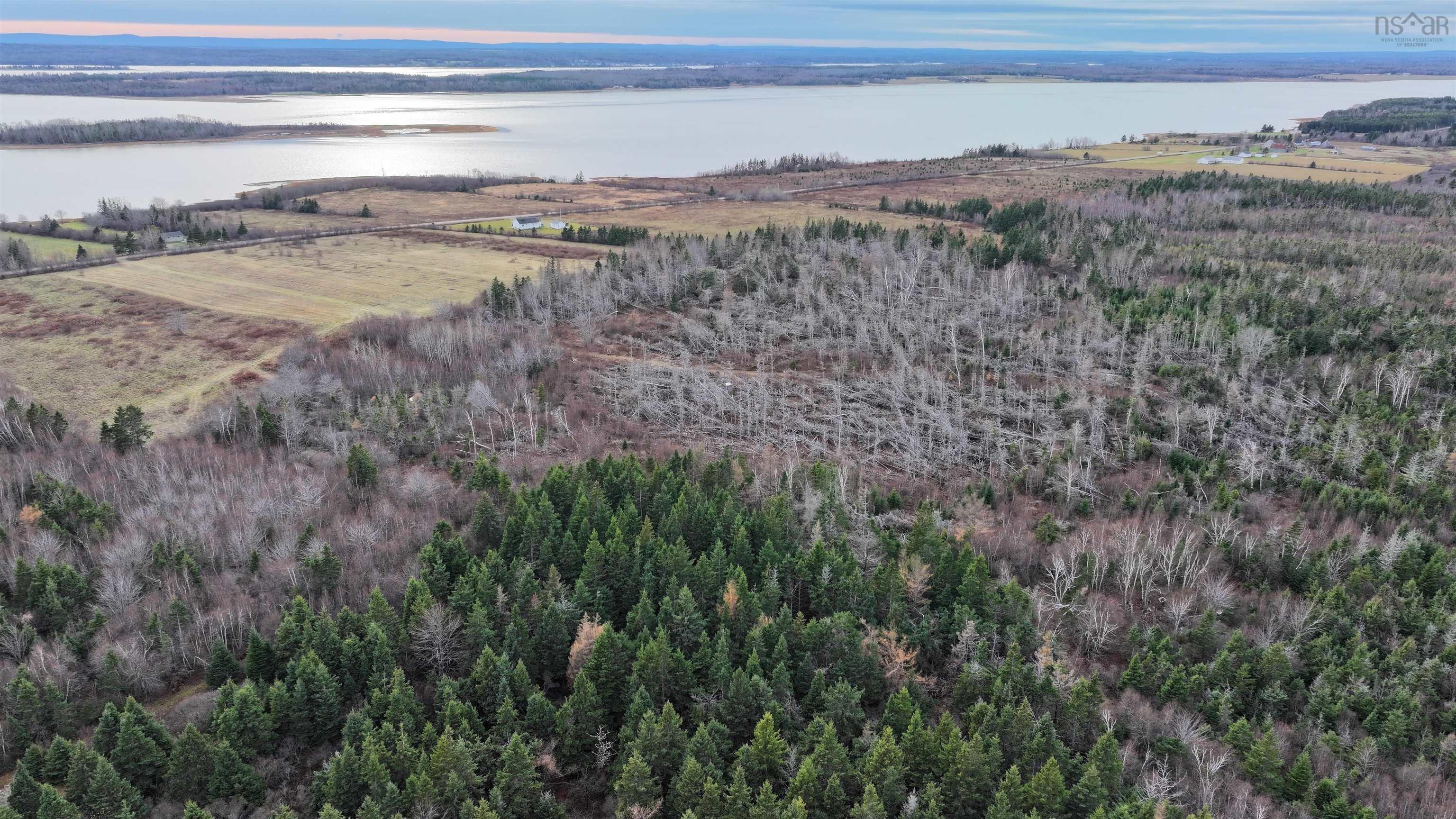 $3,700,000.00: 1659 Fox Harbour Road, Fox Harbour