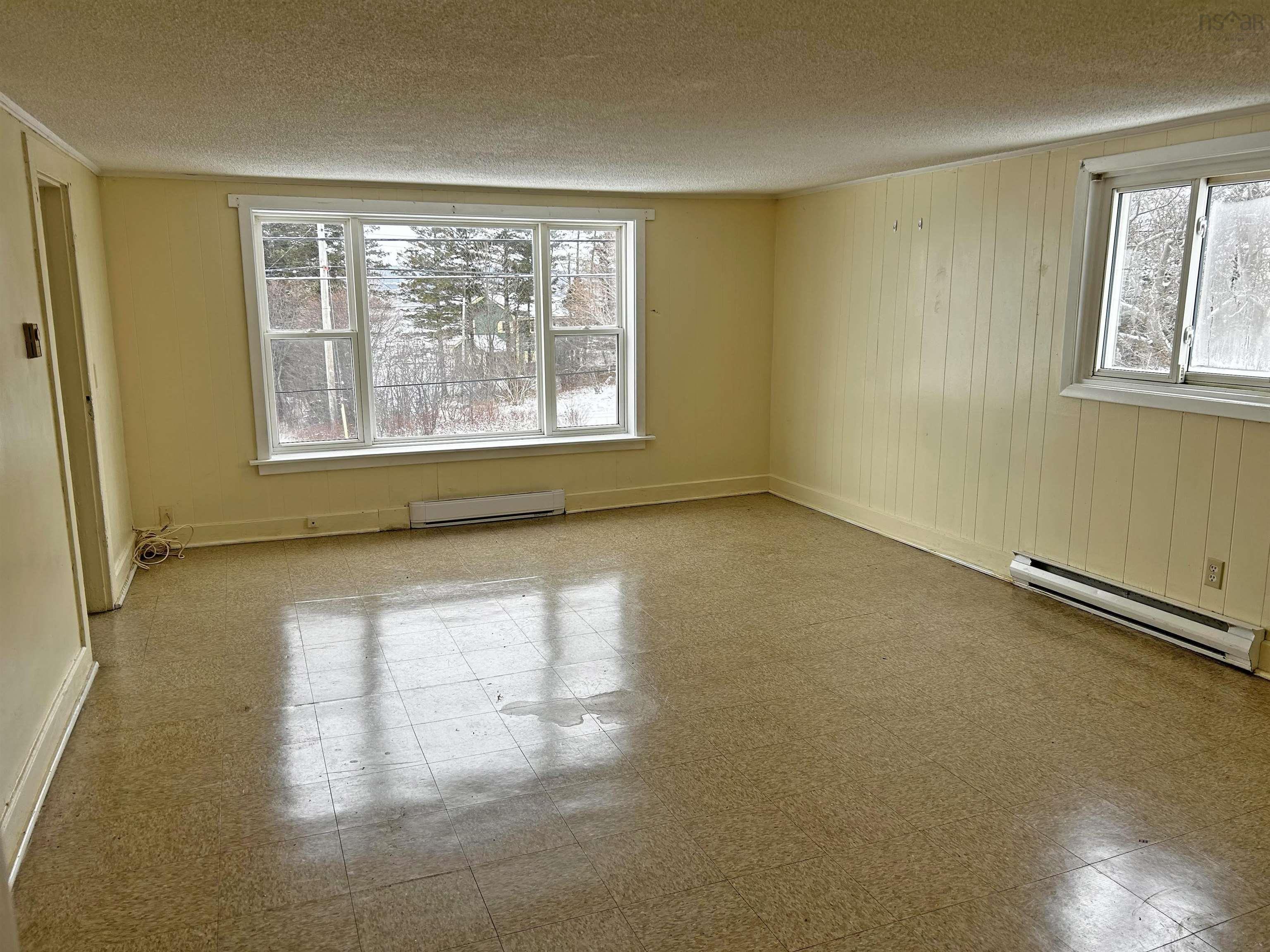$225,000.00: 8960 Highway 101, Brighton