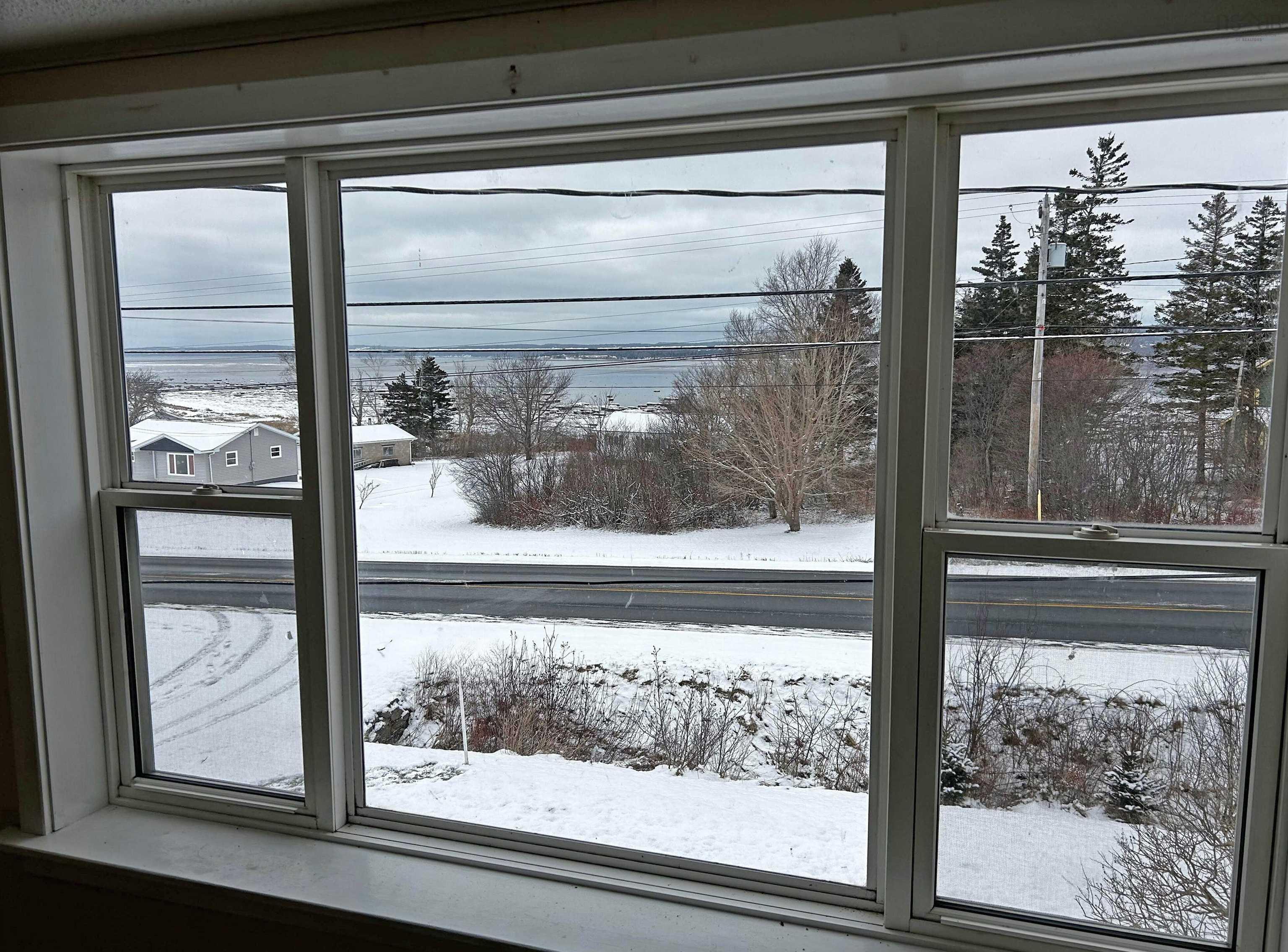 $225,000.00: 8960 Highway 101, Brighton