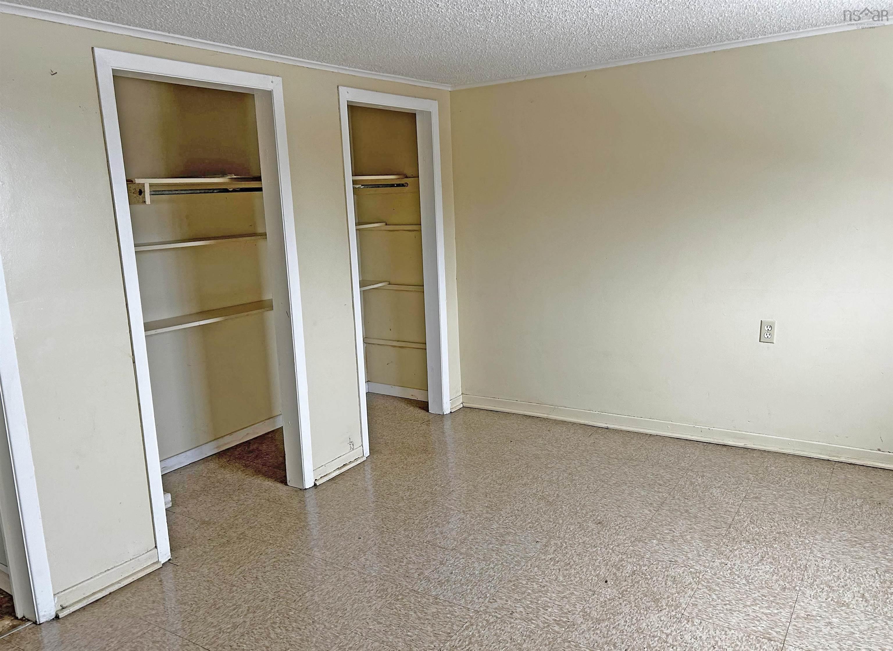 $225,000.00: 8960 Highway 101, Brighton