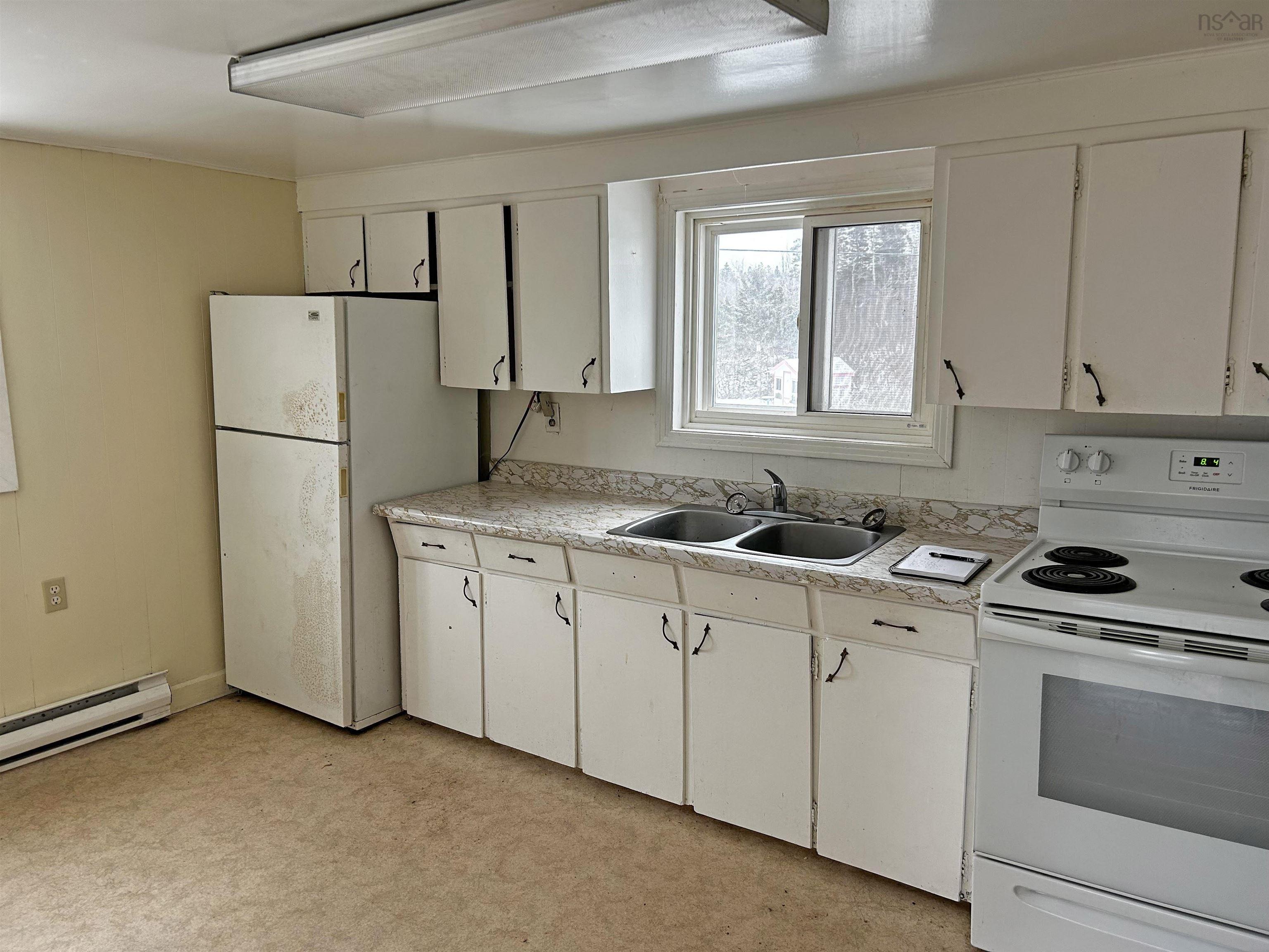 $225,000.00: 8960 Highway 101, Brighton