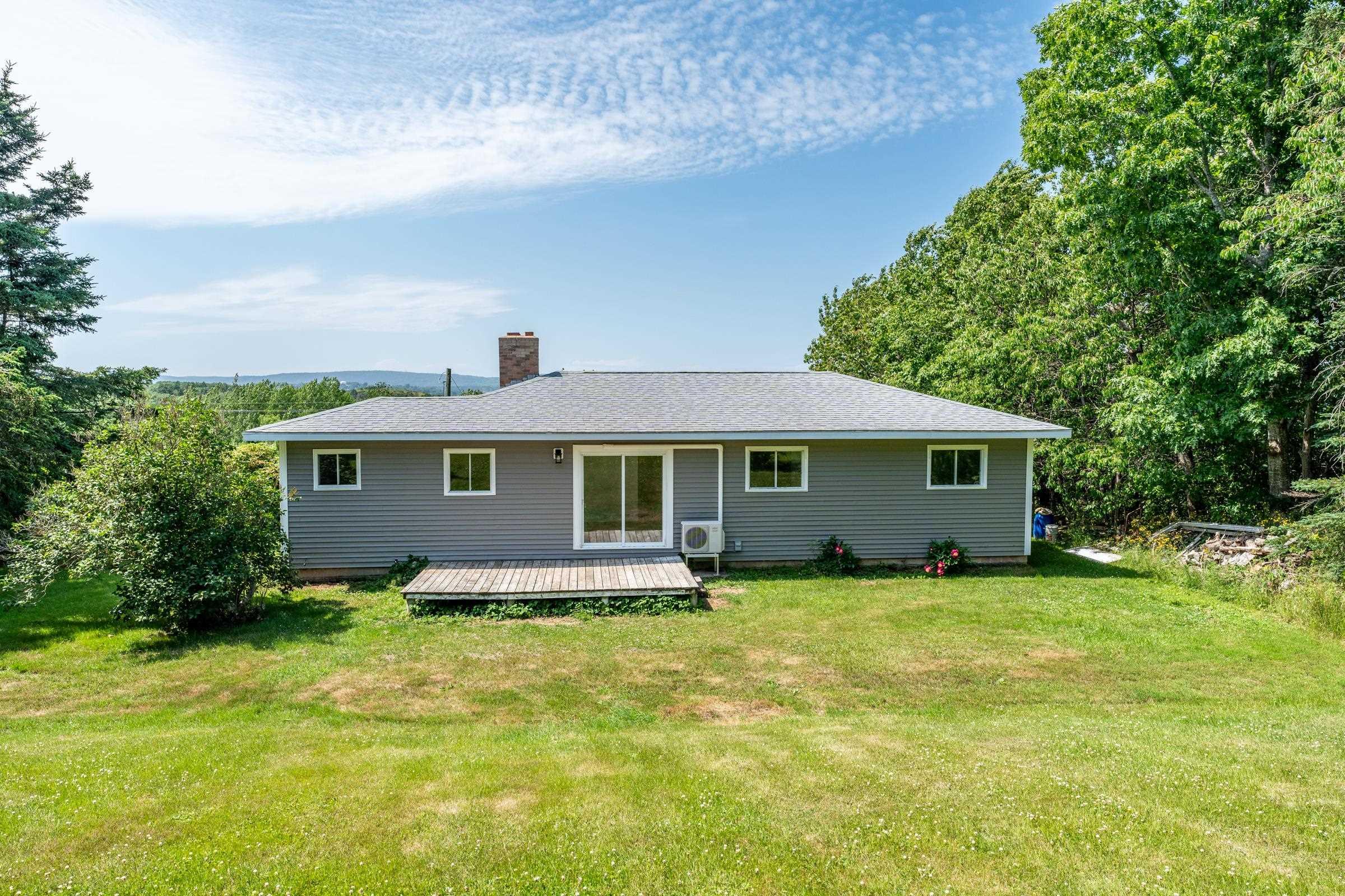 $329,000.00: 172 Highway 1, Smiths Cove