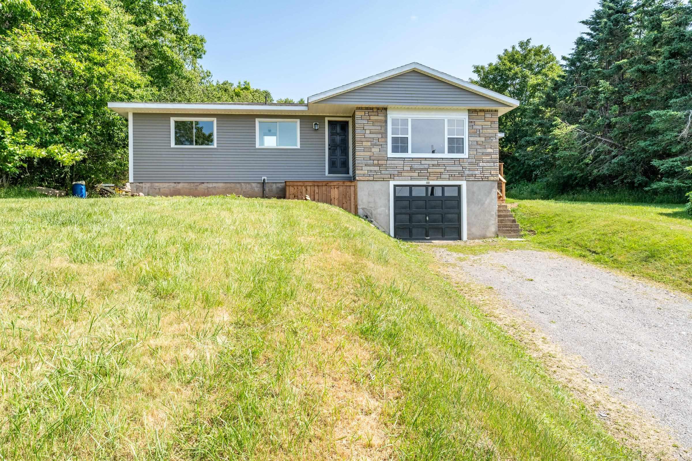 $329,000.00: 172 Highway 1, Smiths Cove