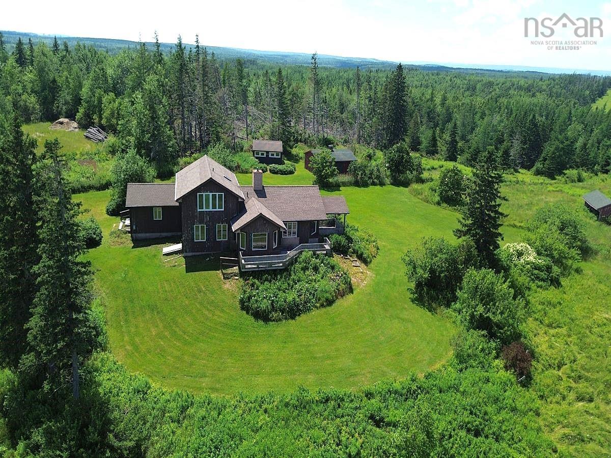 $992,000.00: 172 Melanson Road, Pomquet