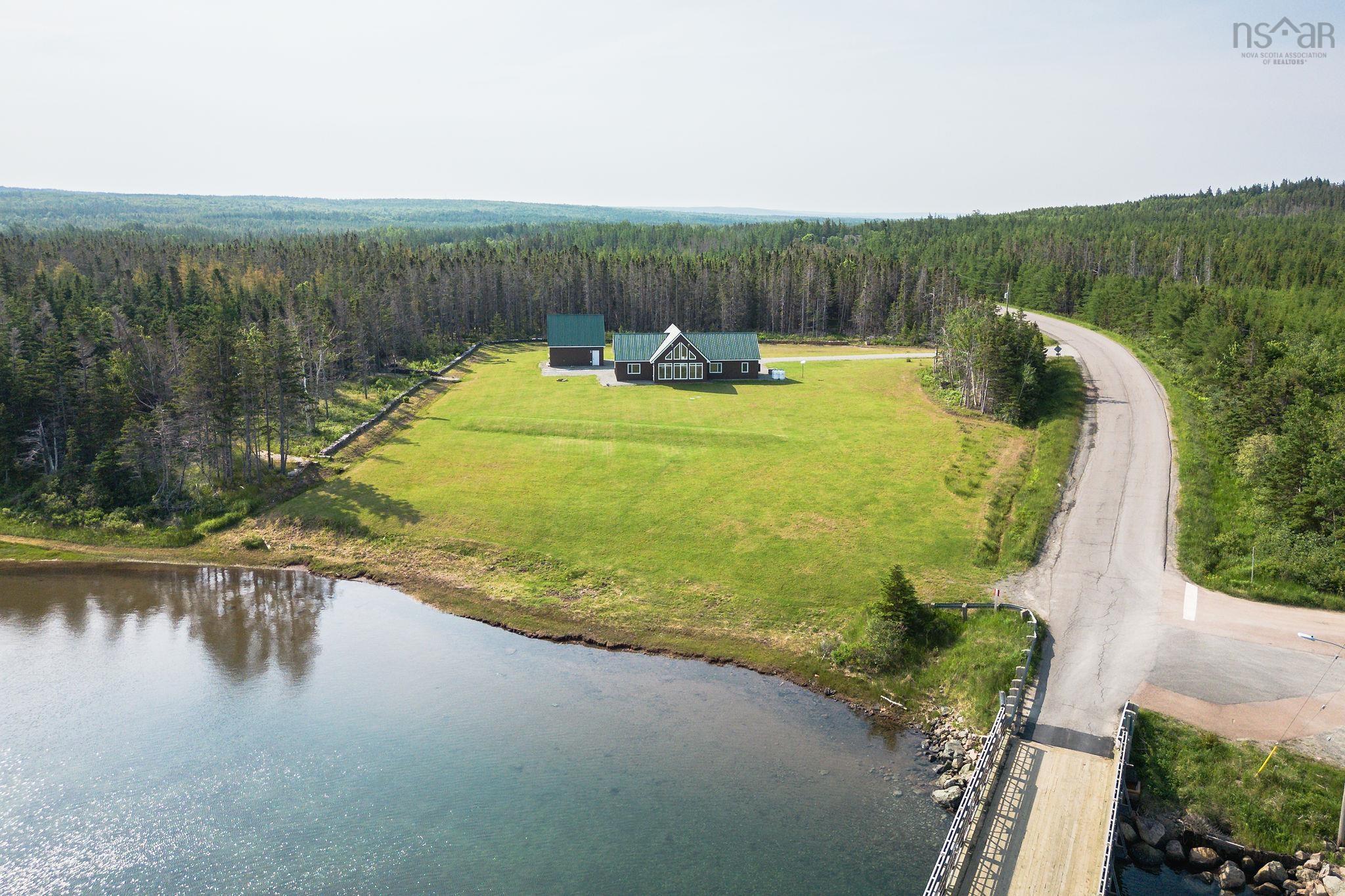 $825,000.00: 605 Shore Road, Little Judique