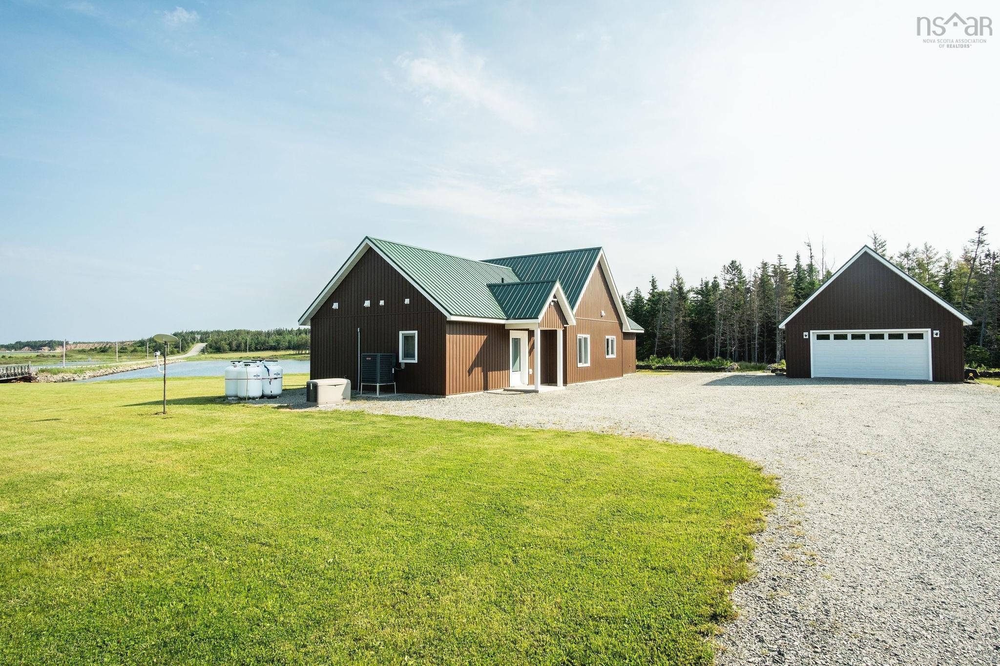 $825,000.00: 605 Shore Road, Little Judique