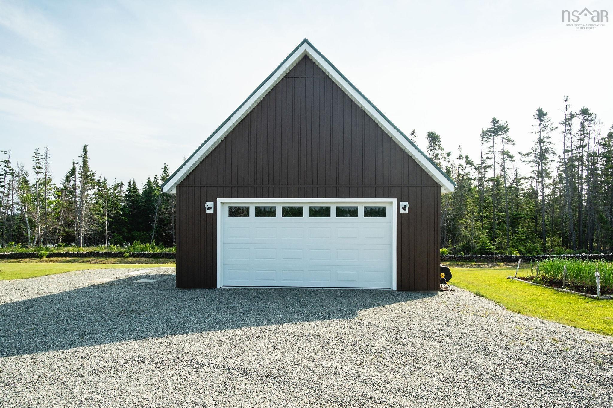 $825,000.00: 605 Shore Road, Little Judique