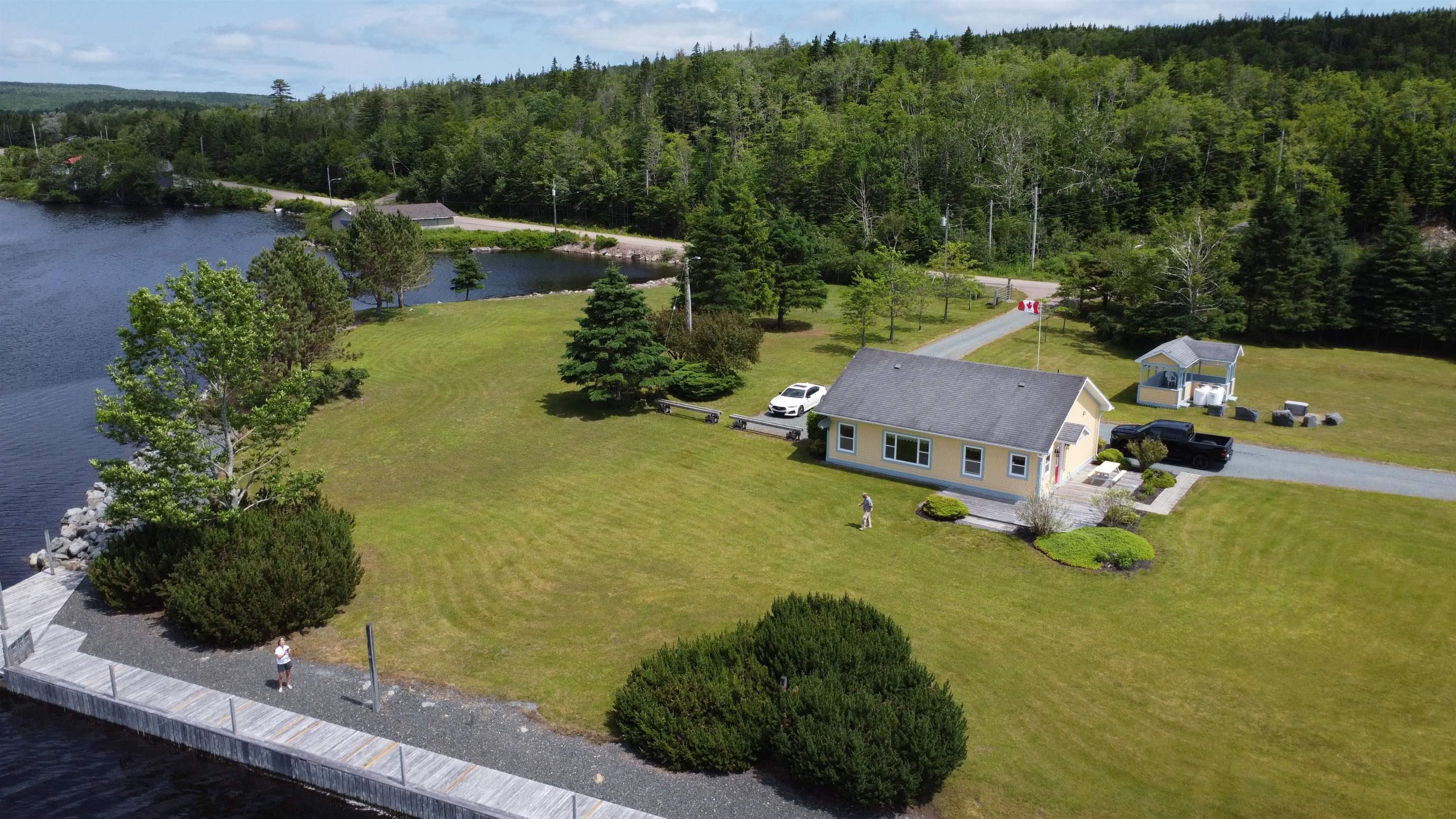 $689,900.00: 3767 Sonora Road, Sherbrooke