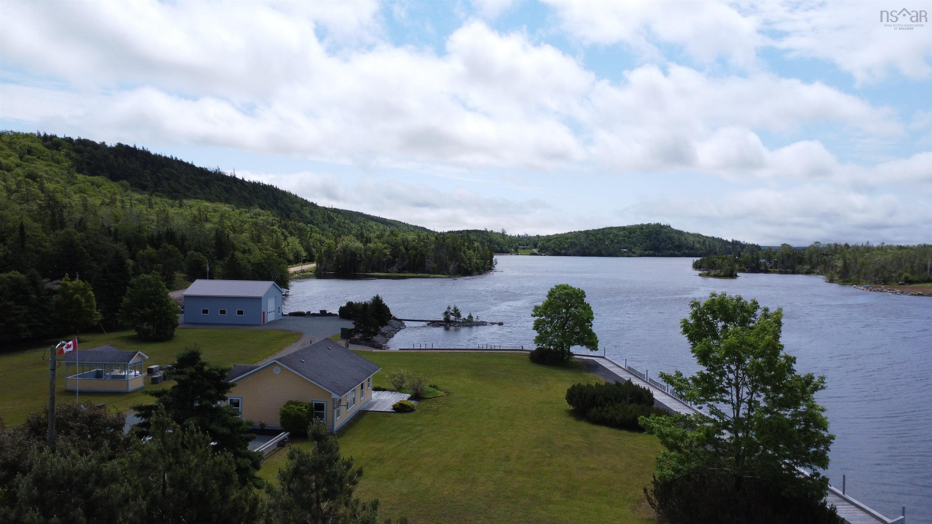 $689,900.00: 3767 Sonora Road, Sherbrooke