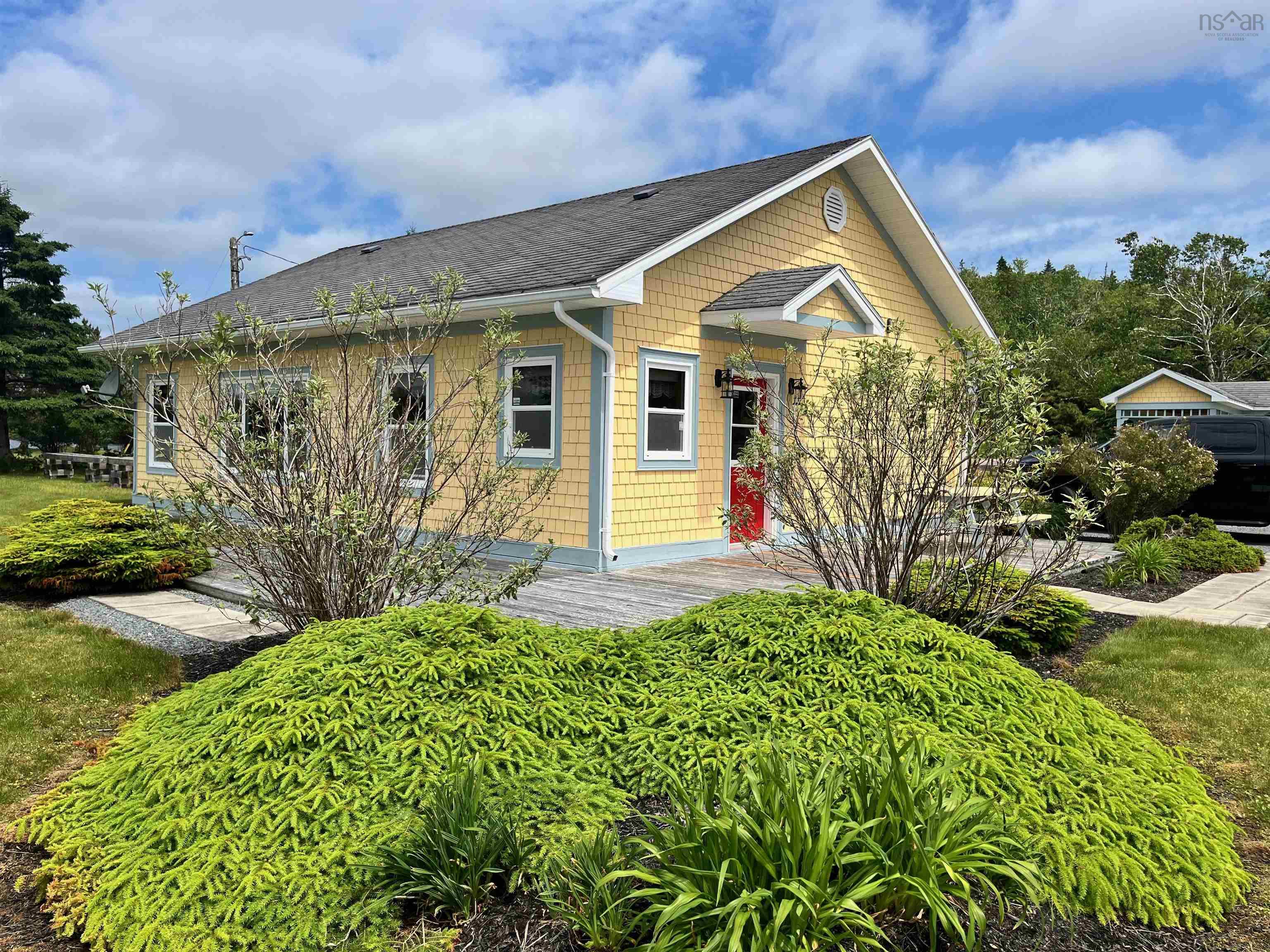 $689,900.00: 3767 Sonora Road, Sherbrooke