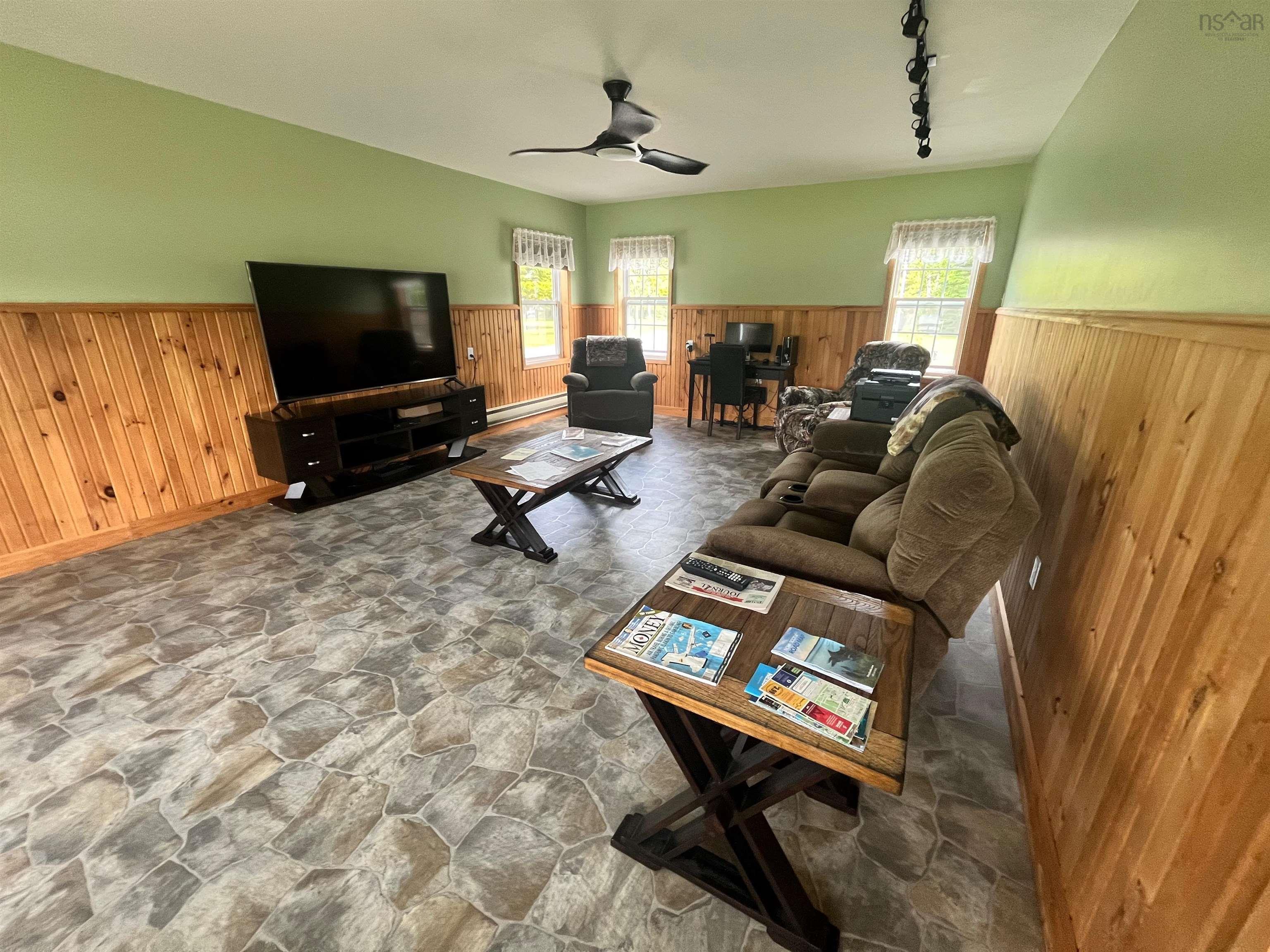 $689,900.00: 3767 Sonora Road, Sherbrooke