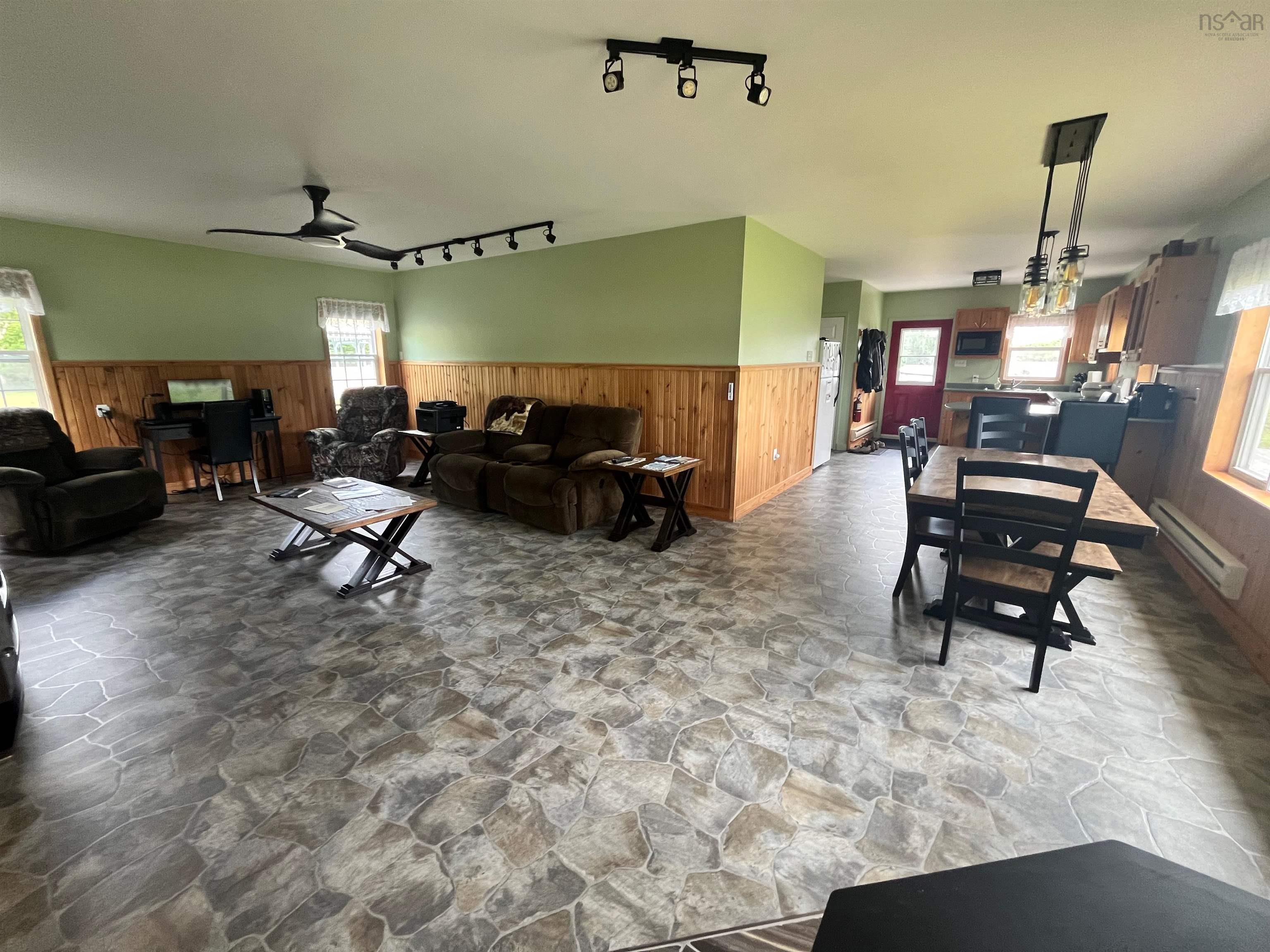 $689,900.00: 3767 Sonora Road, Sherbrooke