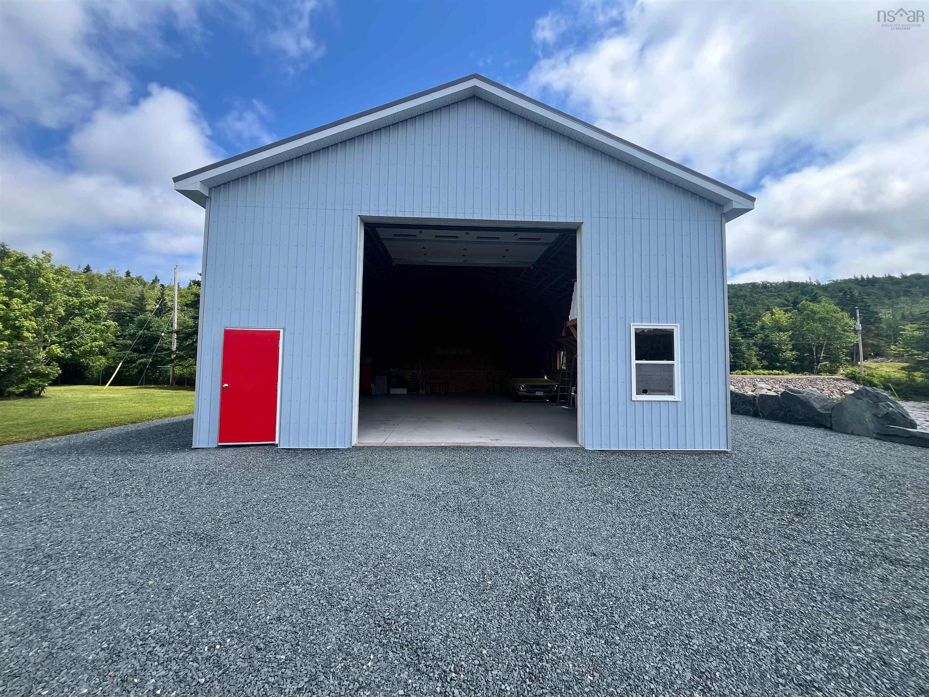 $689,900.00: 3767 Sonora Road, Sherbrooke