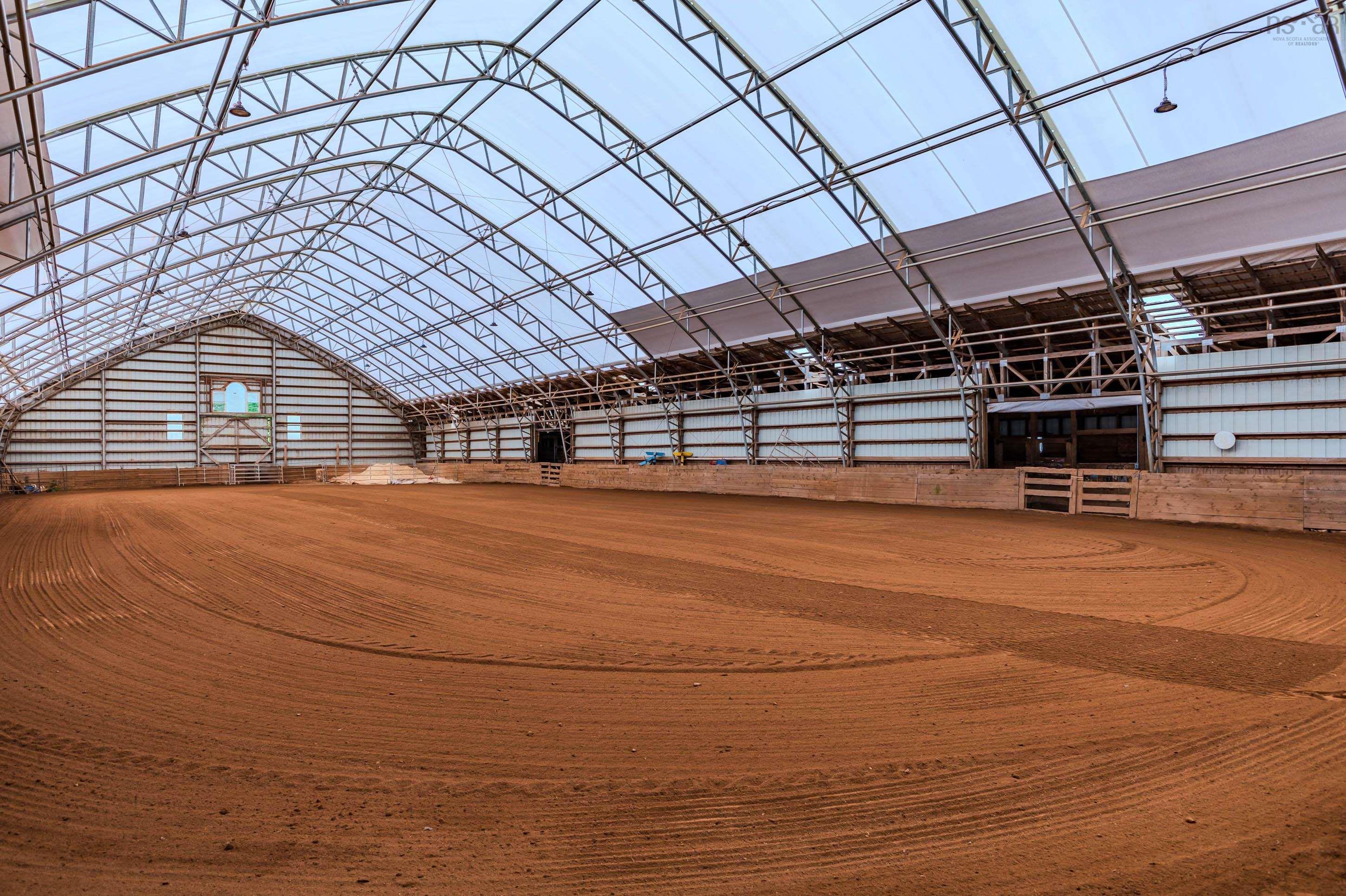 $799,900.00: 1554 Pleasant Valley Rd, Green Creek