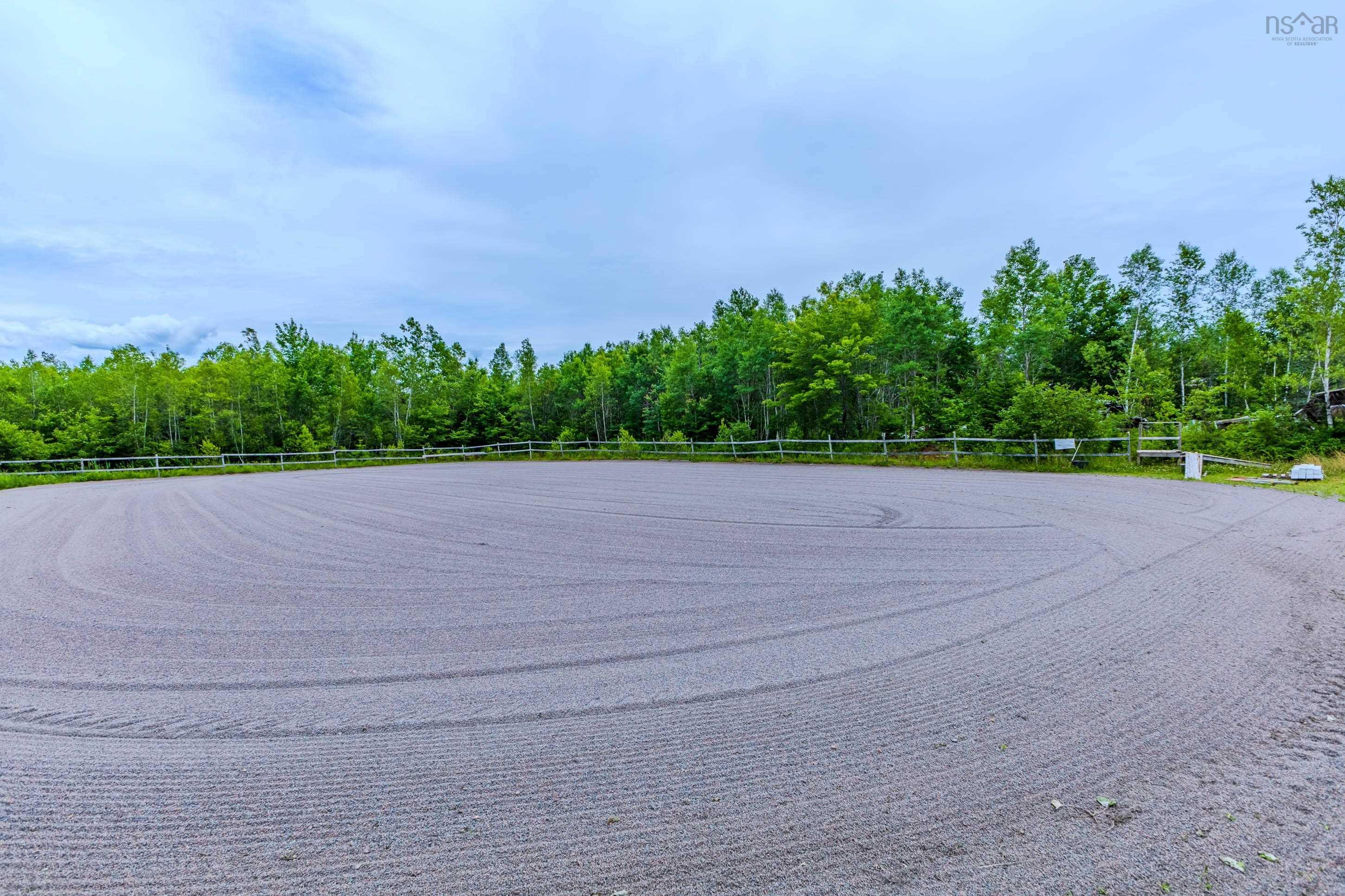 $799,900.00: 1554 Pleasant Valley Rd, Green Creek