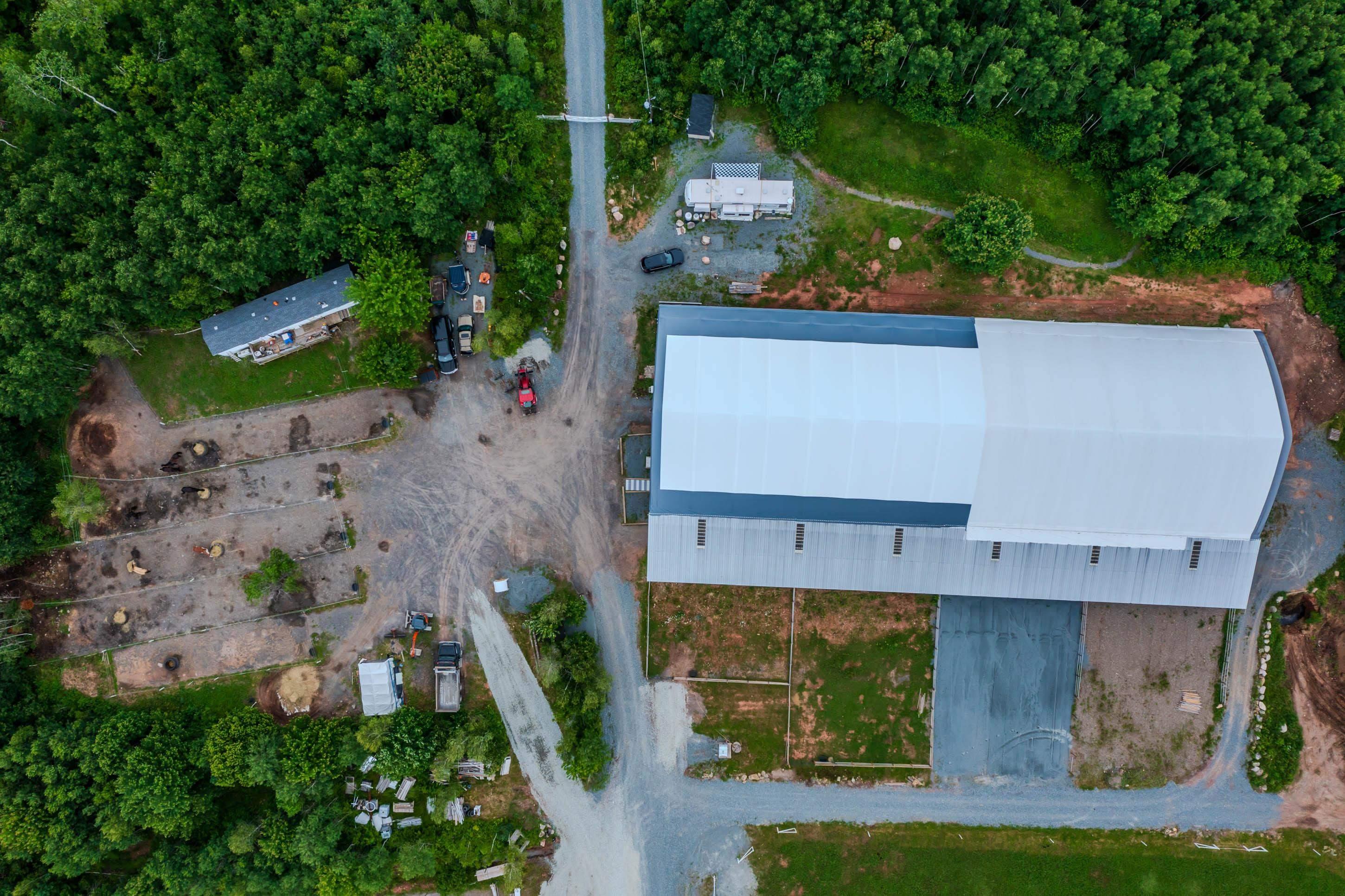 $799,900.00: 1554 Pleasant Valley Rd, Green Creek