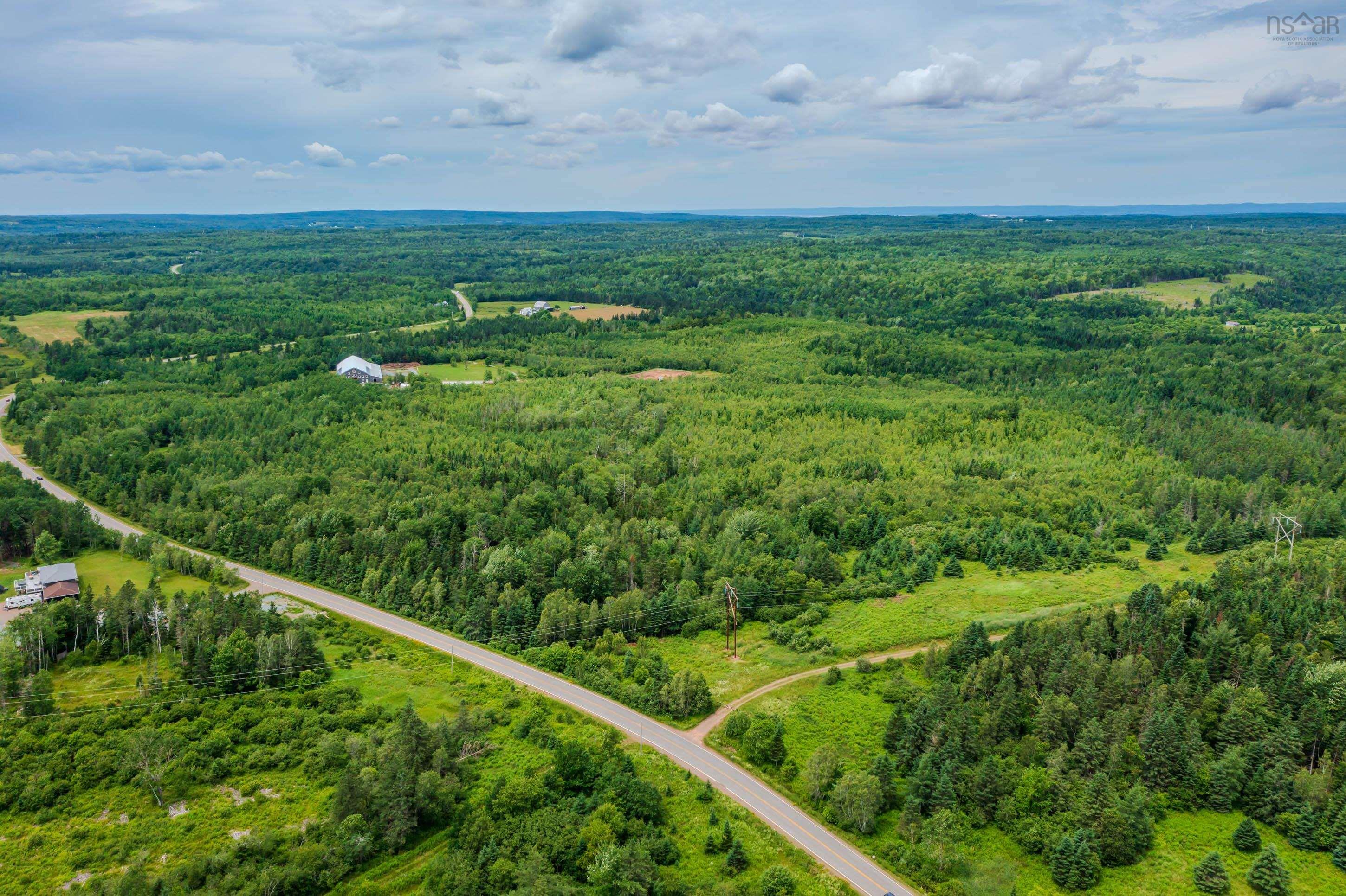 $799,900.00: 1554 Pleasant Valley Rd, Green Creek