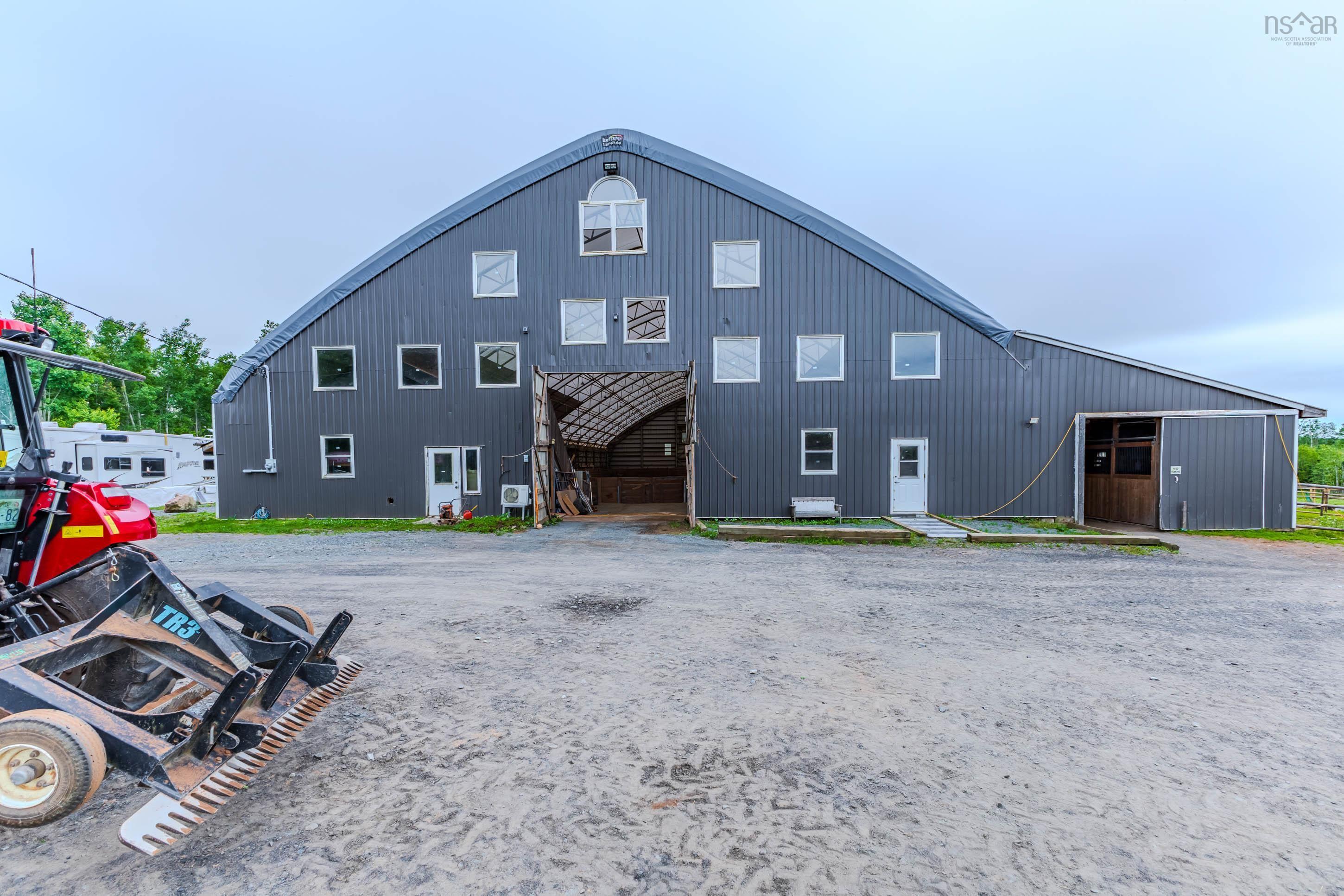 $799,900.00: 1554 Pleasant Valley Rd, Green Creek