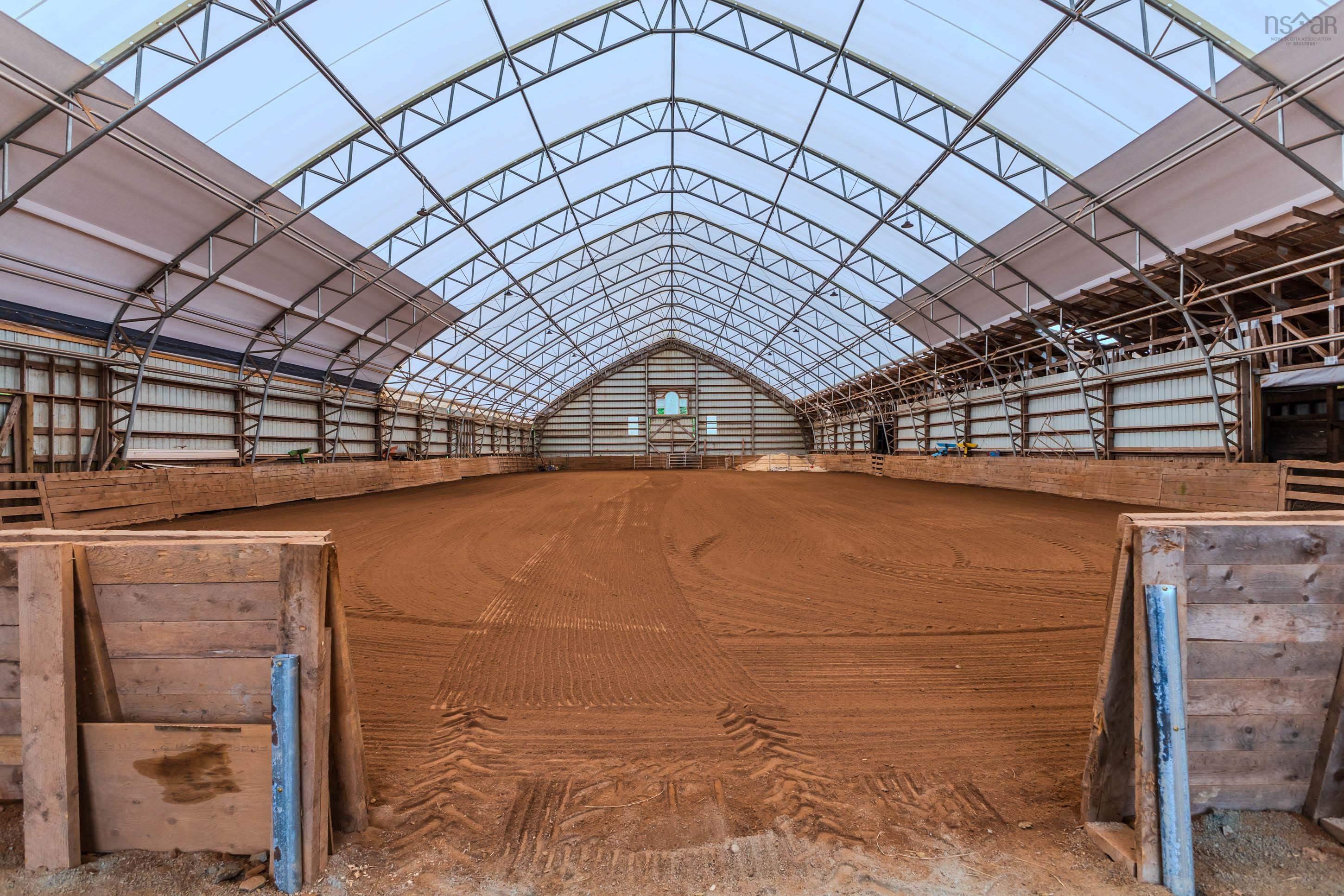 $799,900.00: 1554 Pleasant Valley Rd, Green Creek